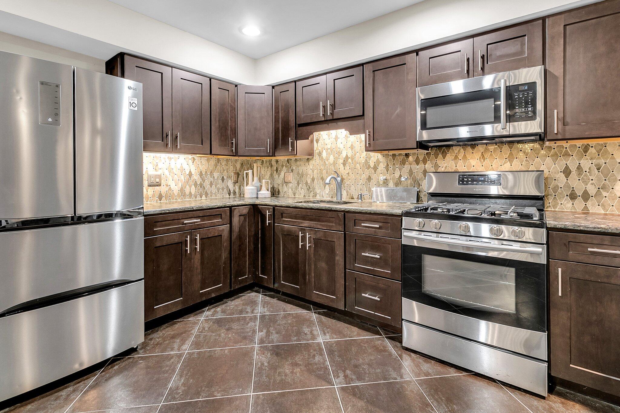 1136 Lands End Drive