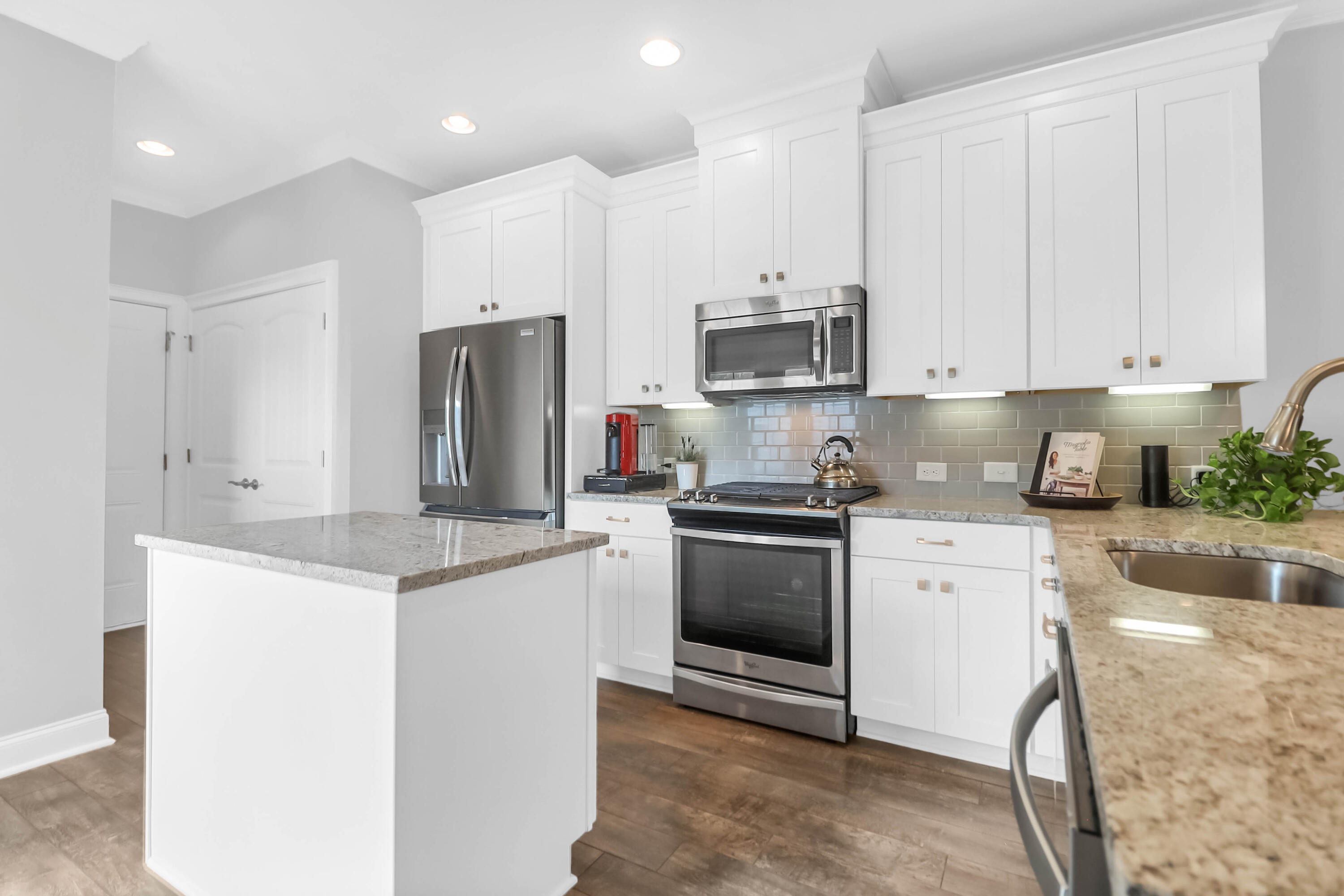 3449 Yarmouth Drive