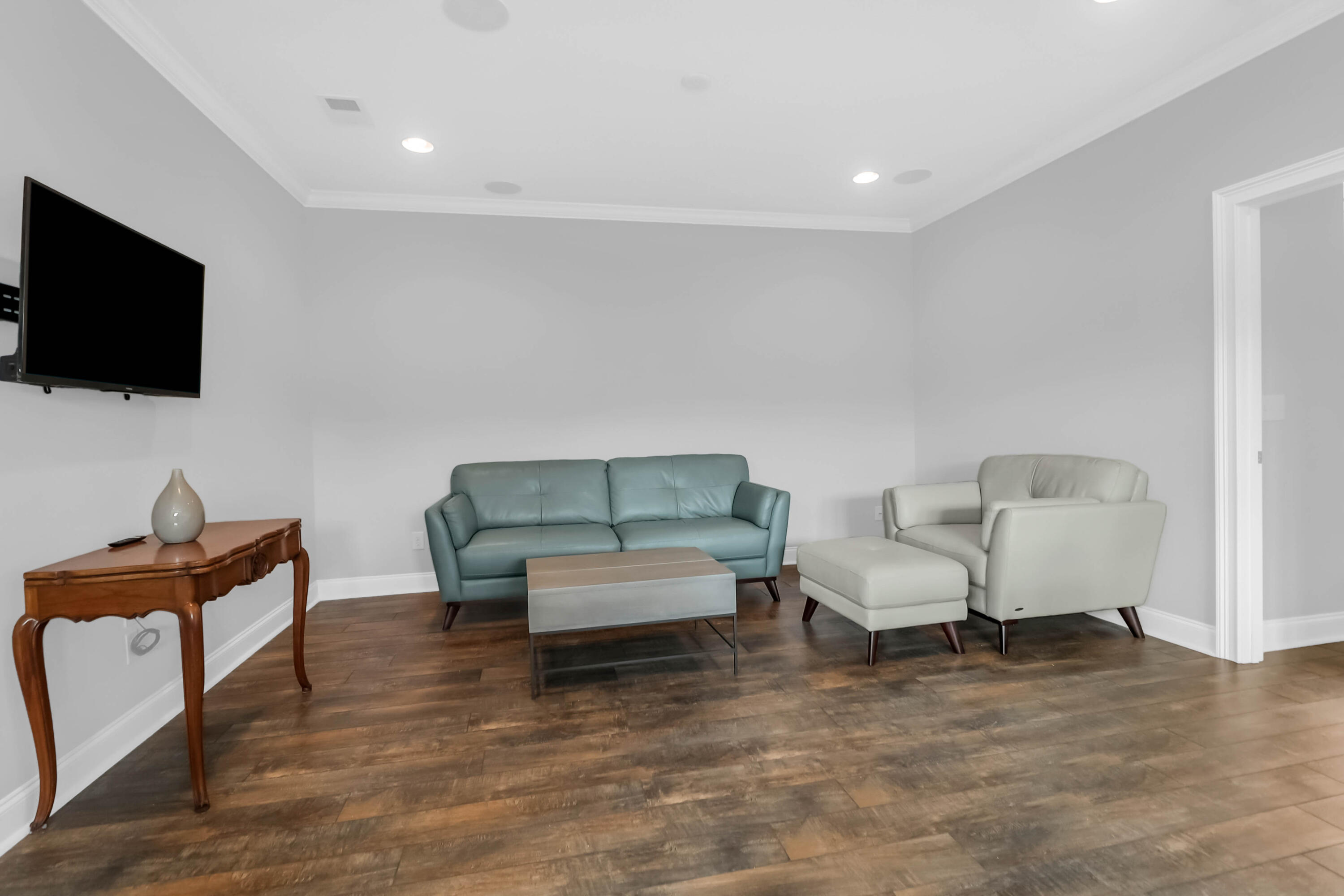 3449 Yarmouth Drive
