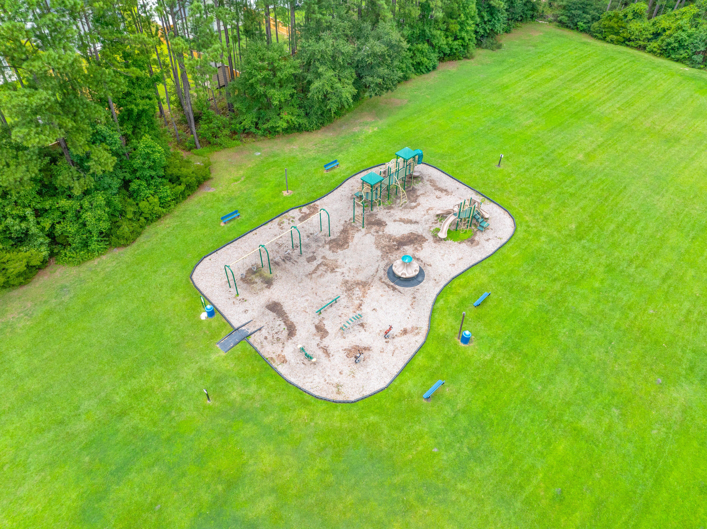 102 Trellis Lane