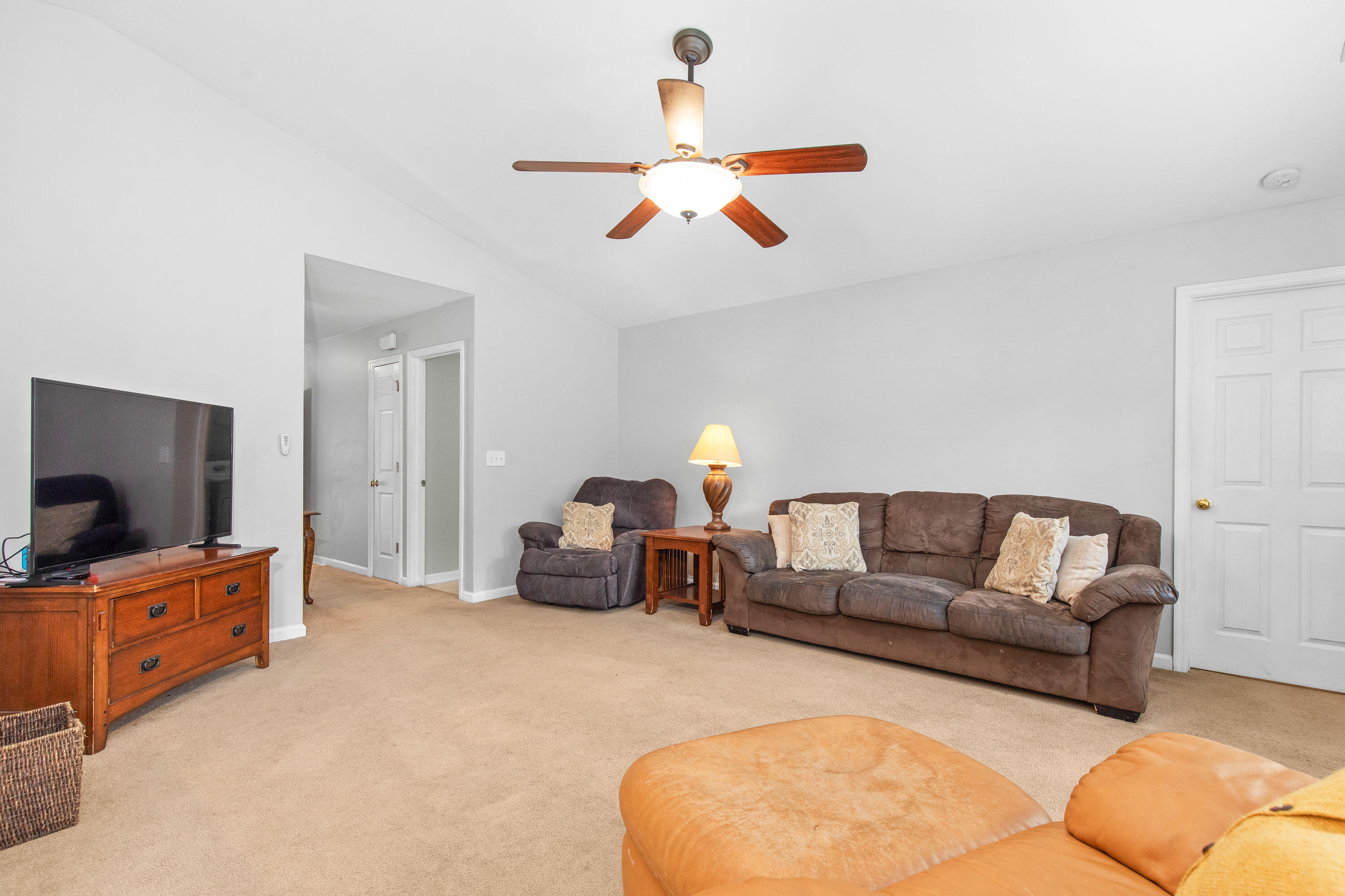 102 Trellis Lane