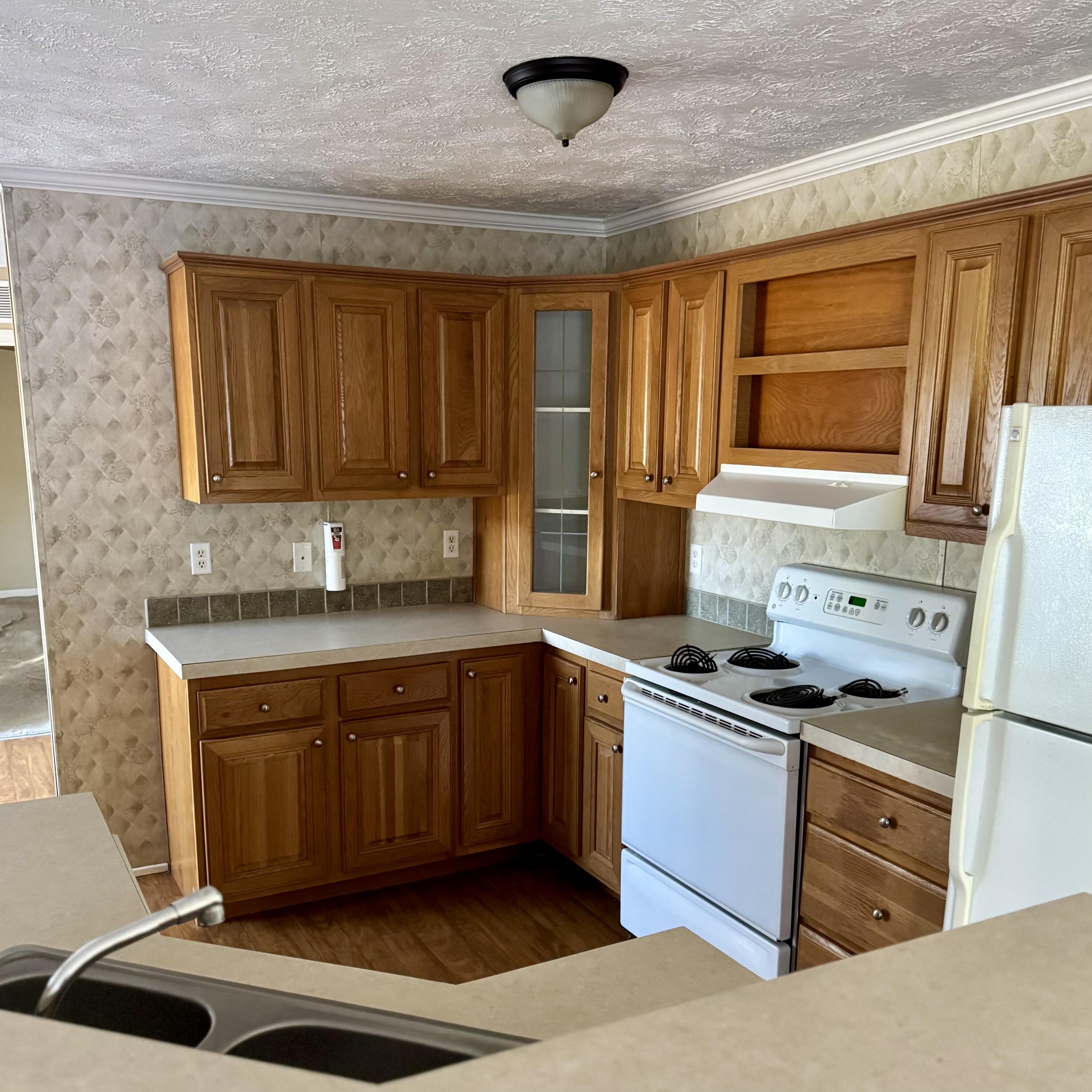 1400 Bazzle Road