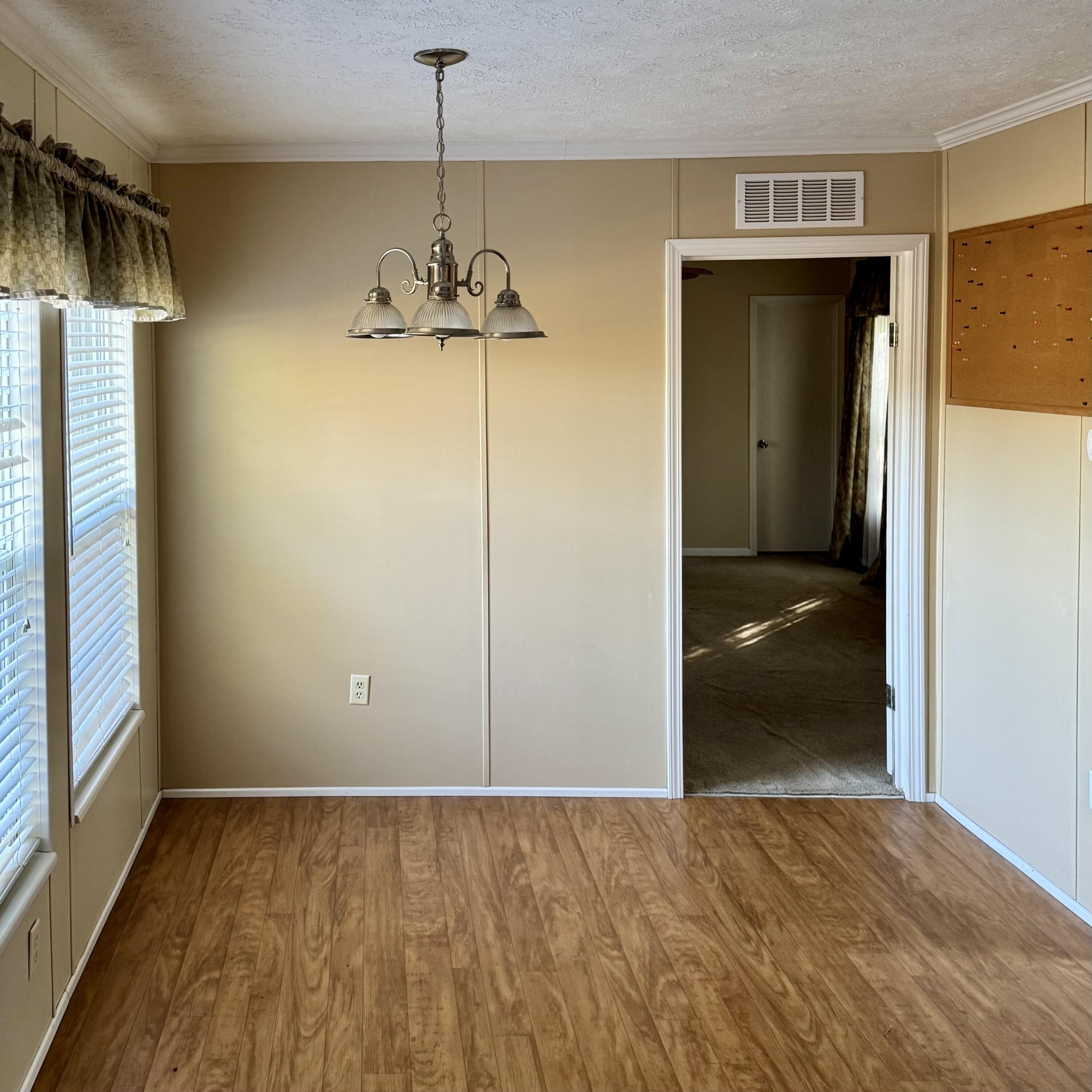 1400 Bazzle Road