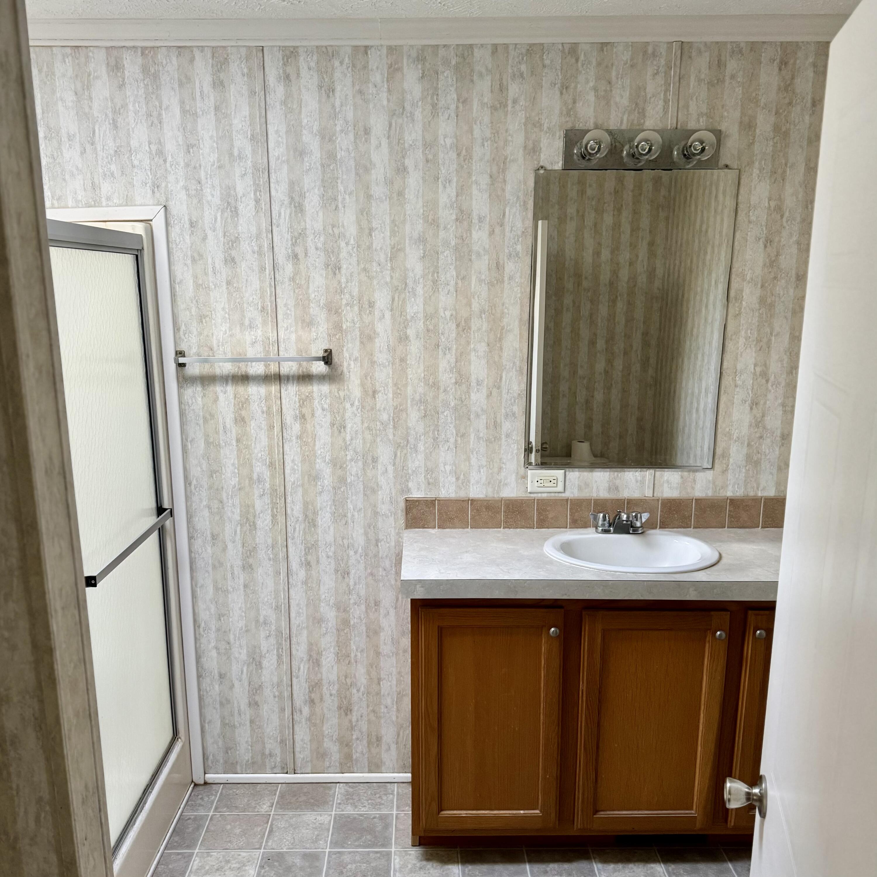 1400 Bazzle Road