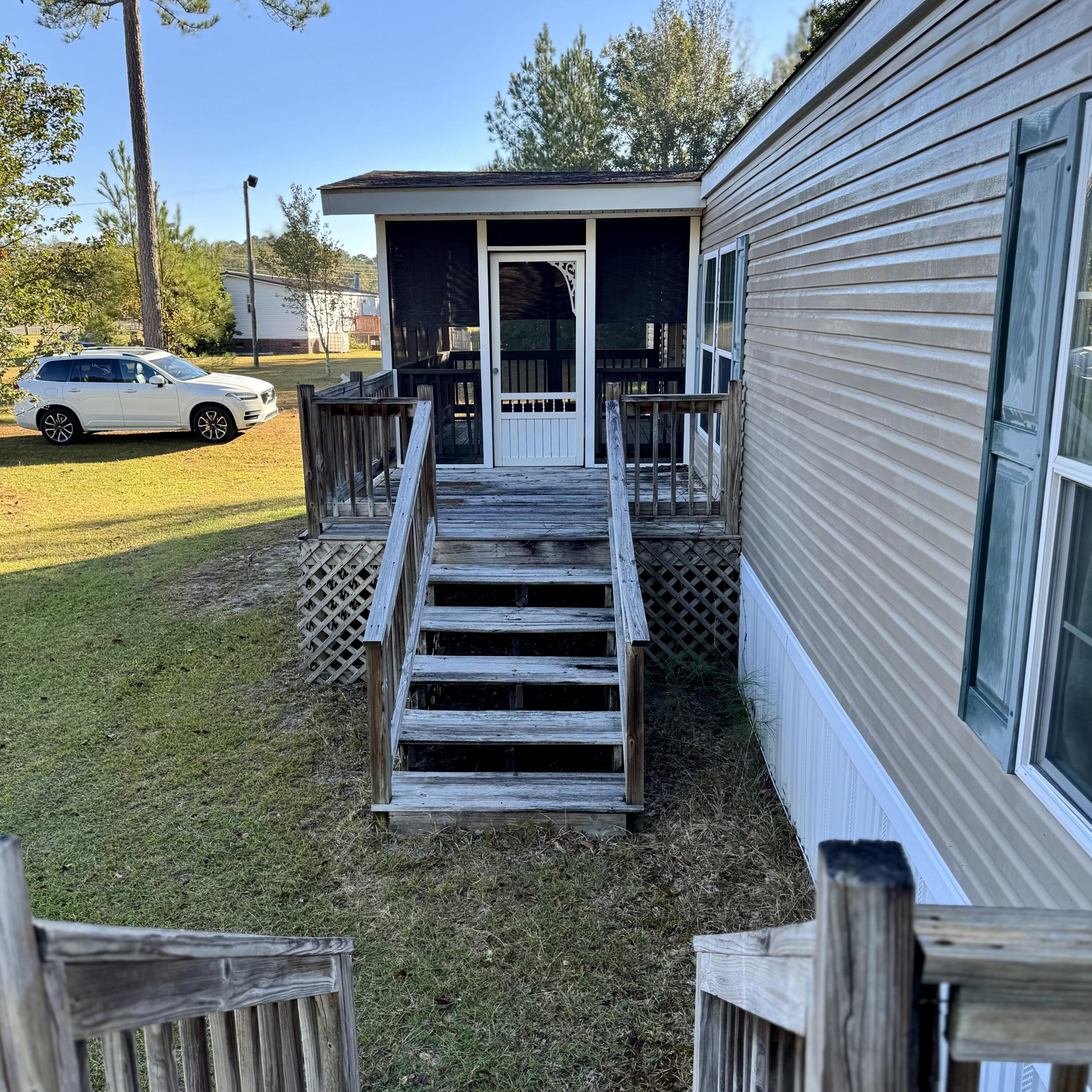 1400 Bazzle Road