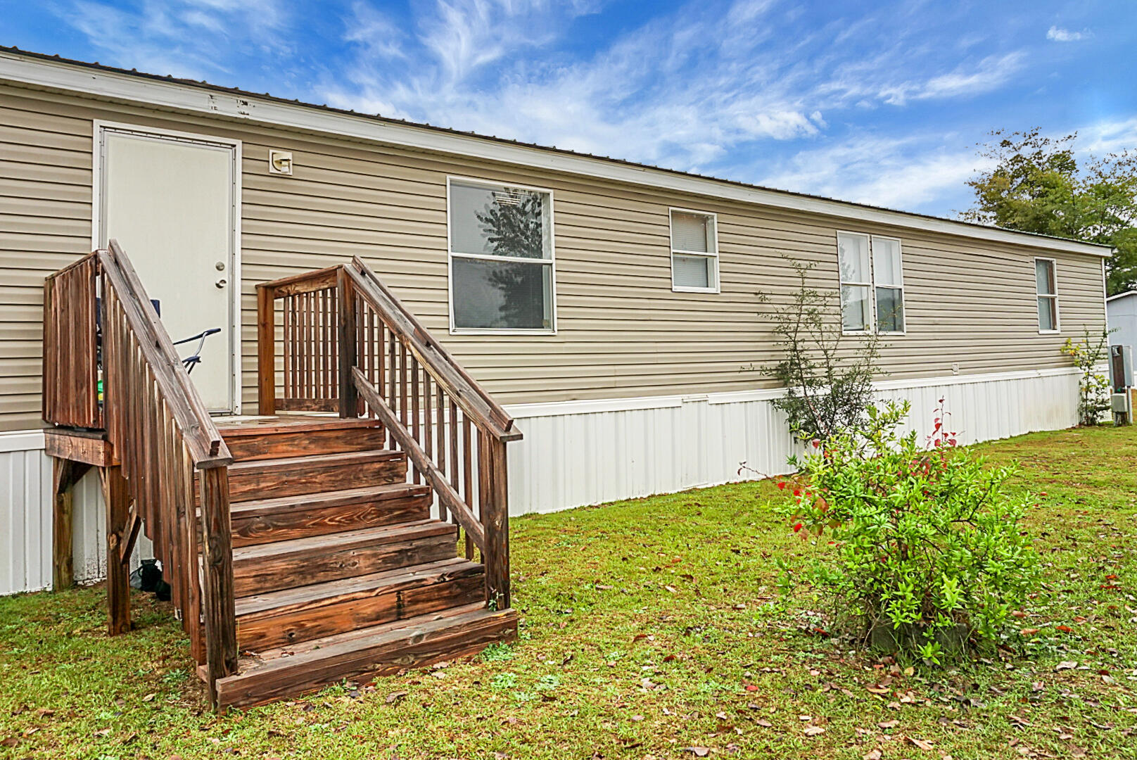 6170 Waco Court