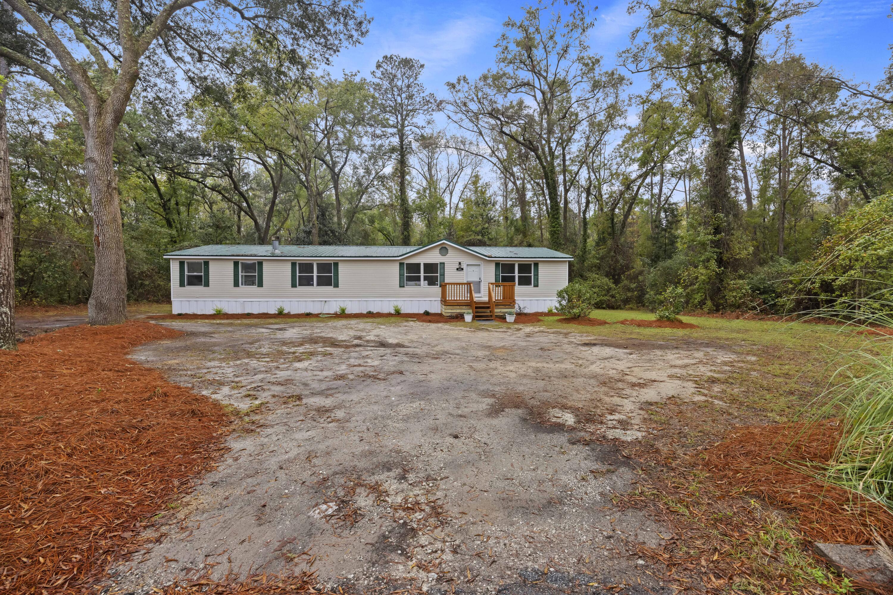 805 Live Oak Street