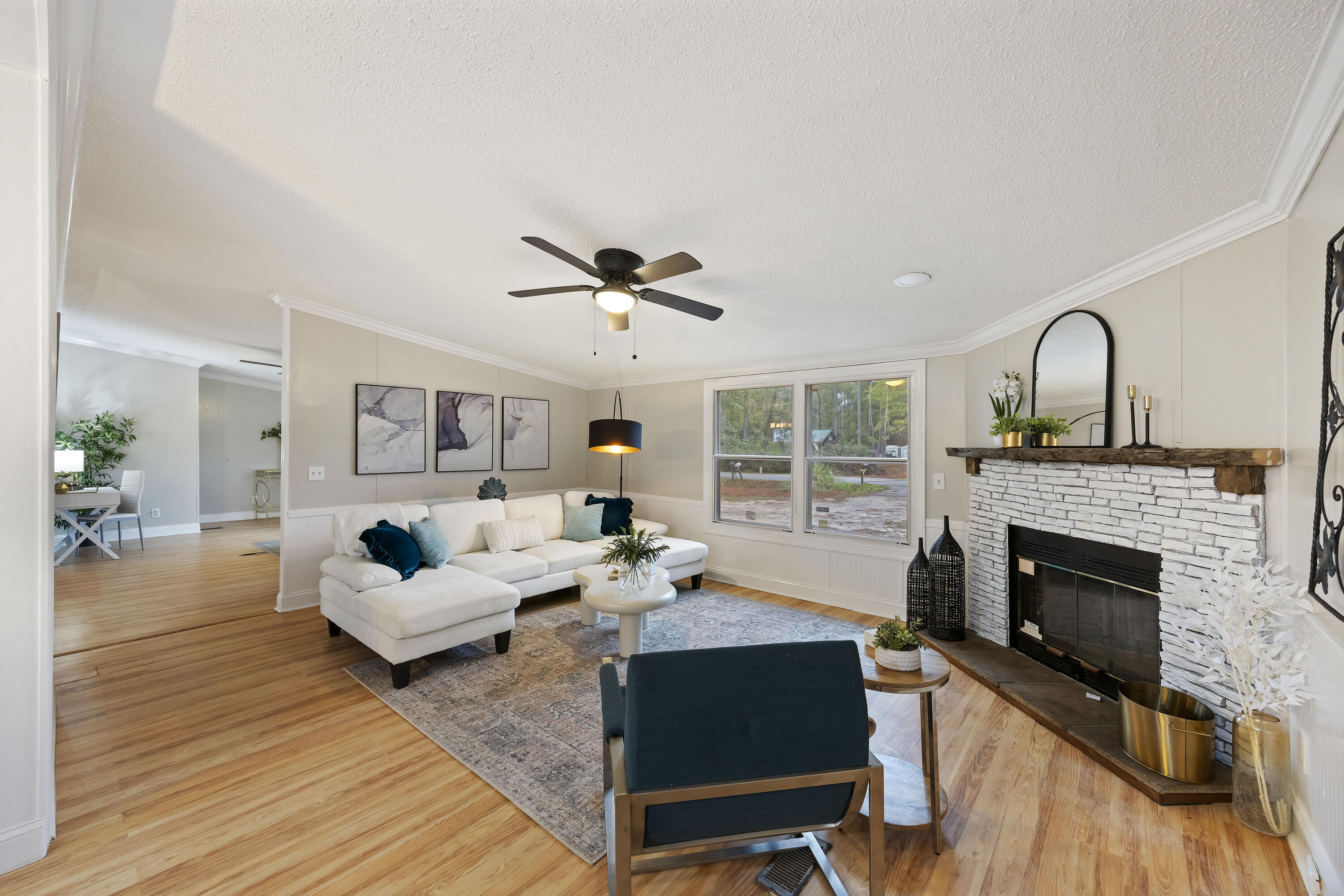 805 Live Oak Street