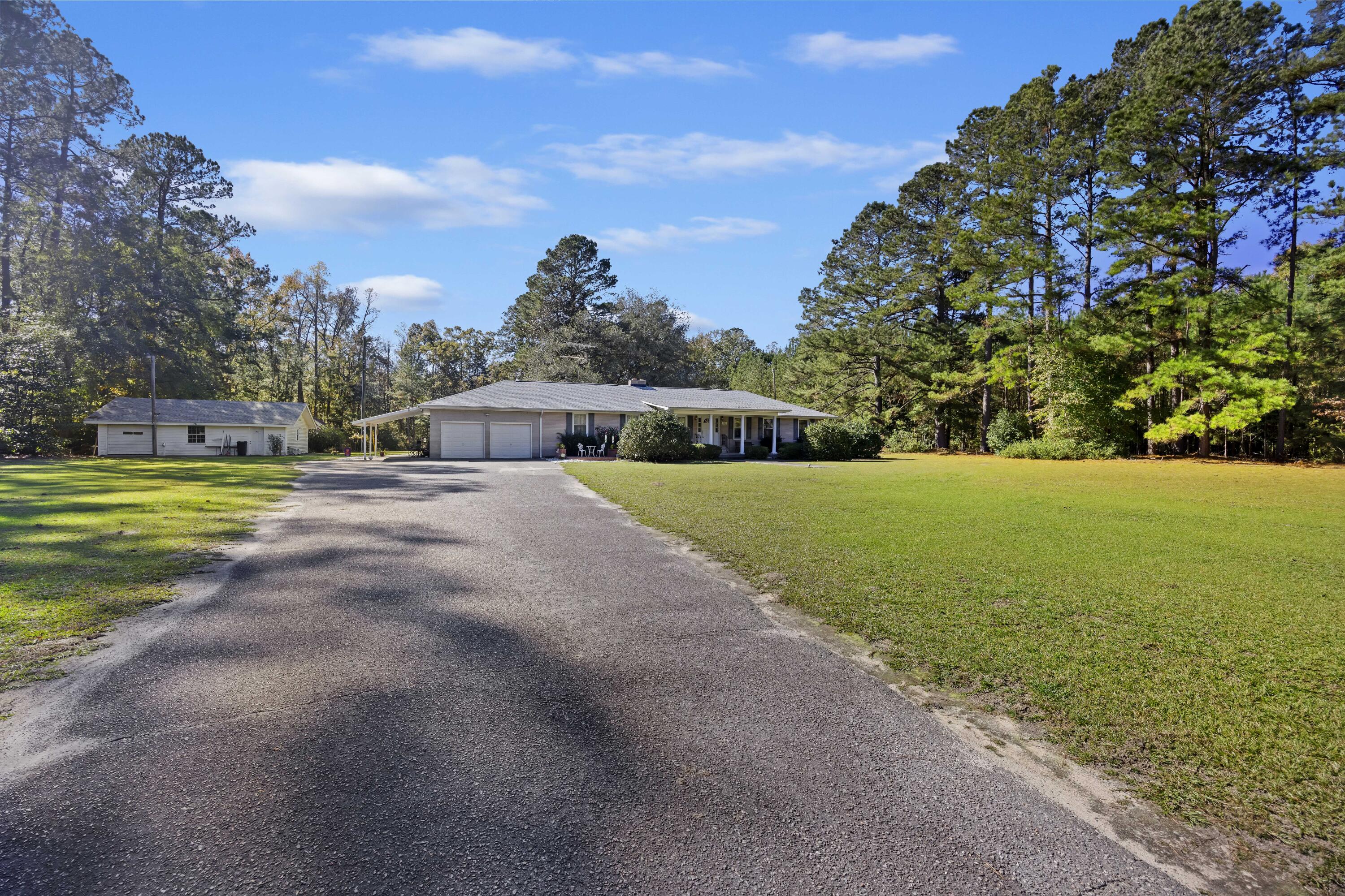 140 Emerson Lane