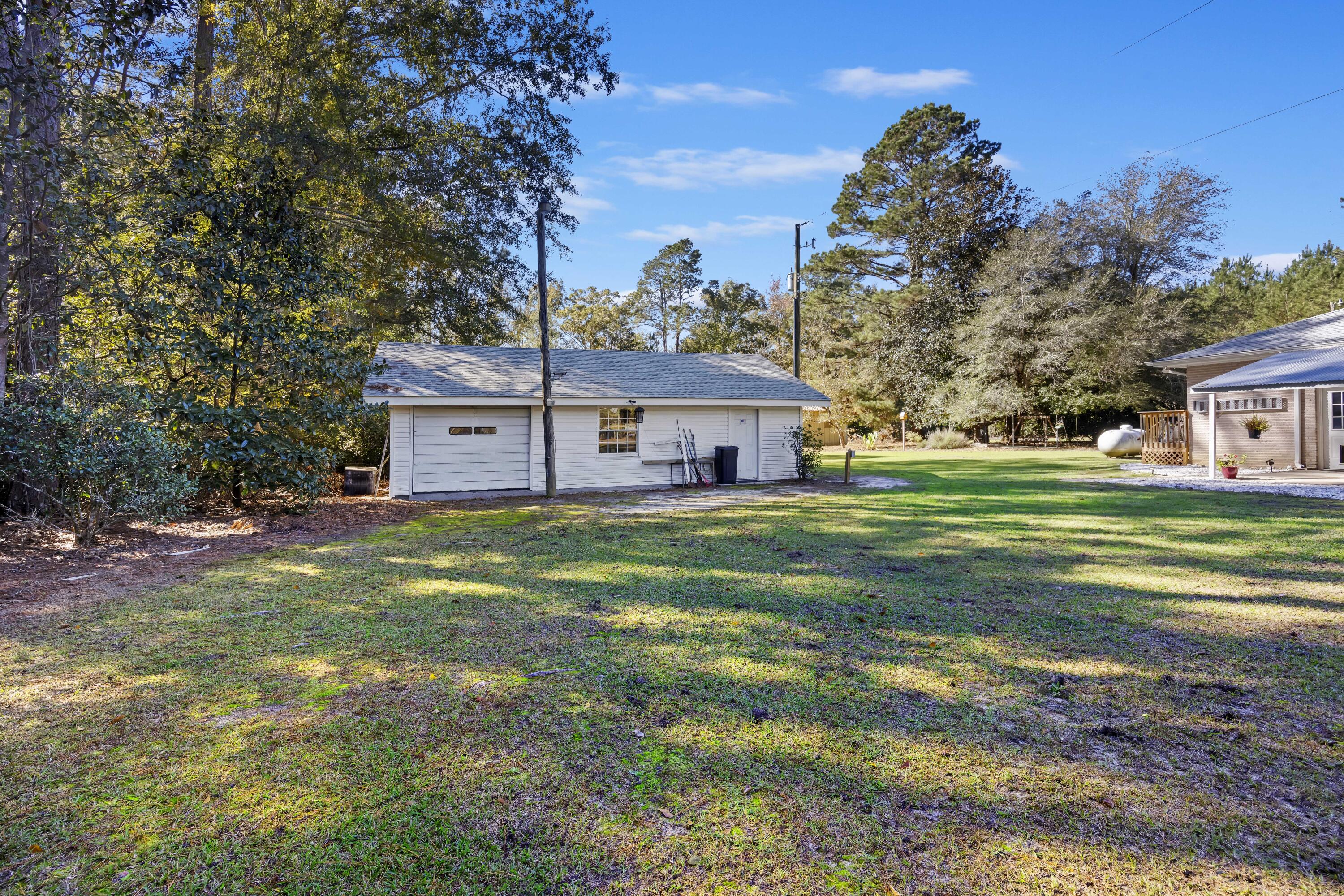 140 Emerson Lane