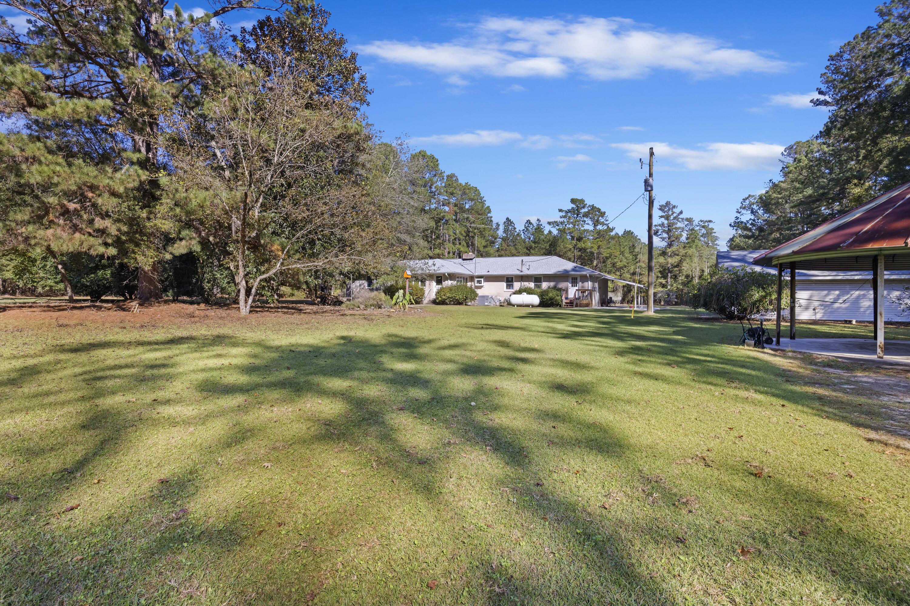 140 Emerson Lane