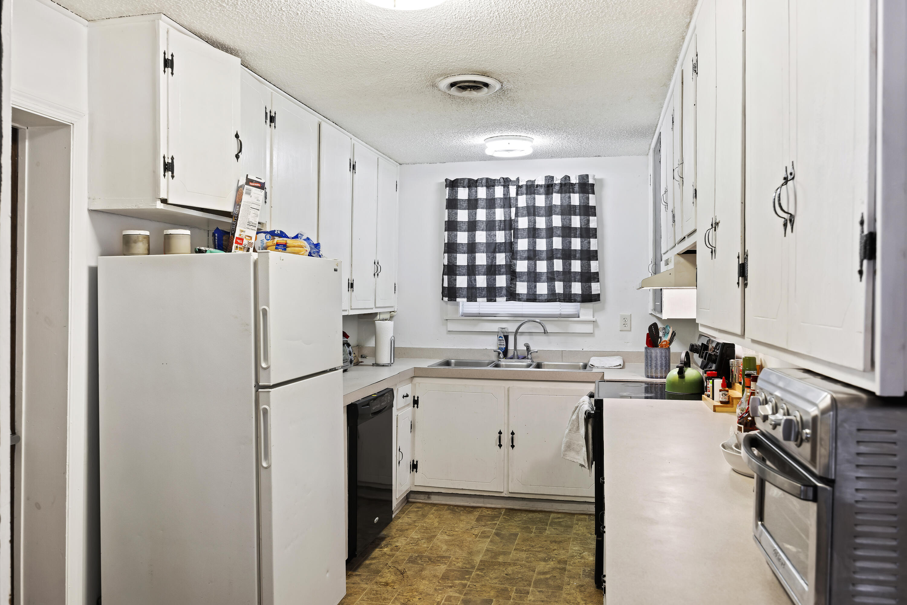 2108 Ridge Church Road # B Unit: A & B