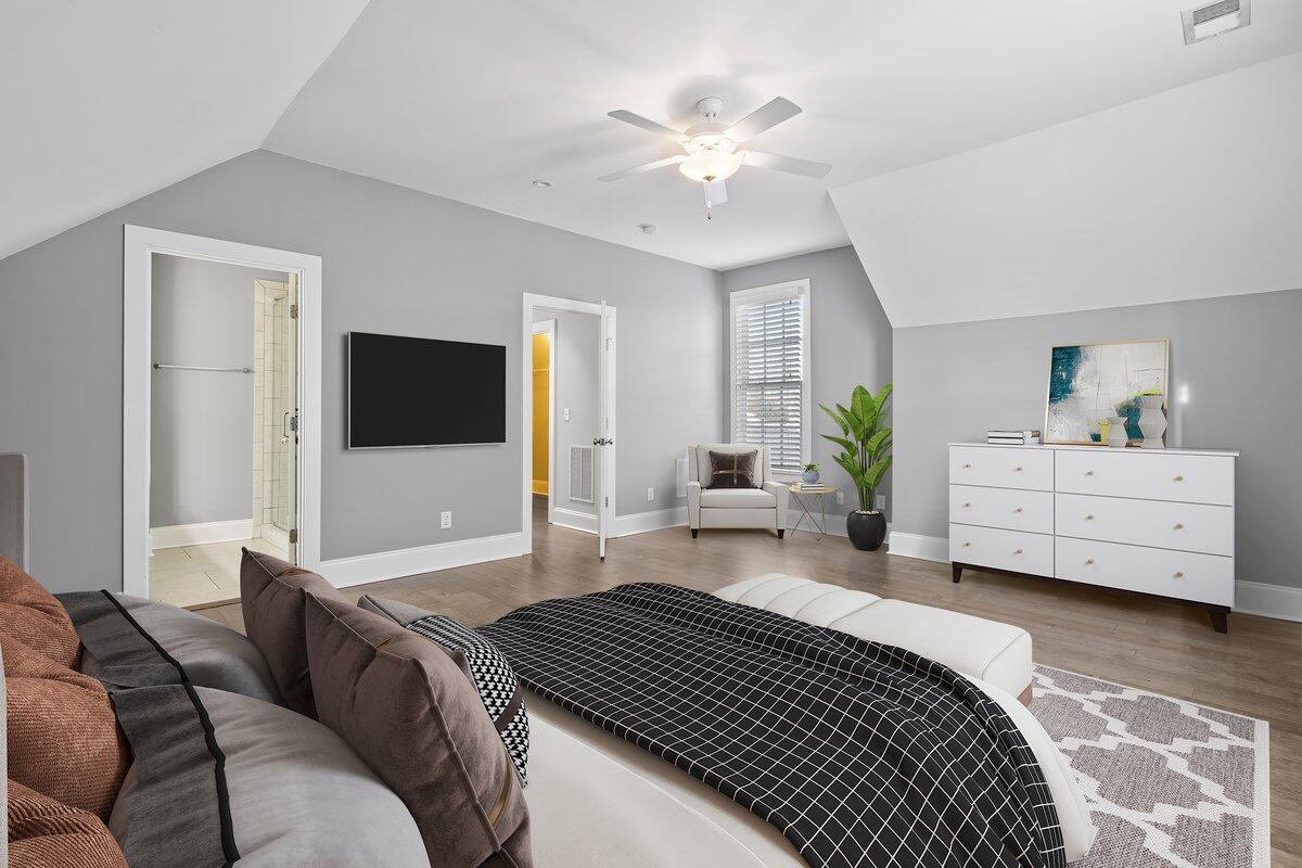 28 Dereef Court