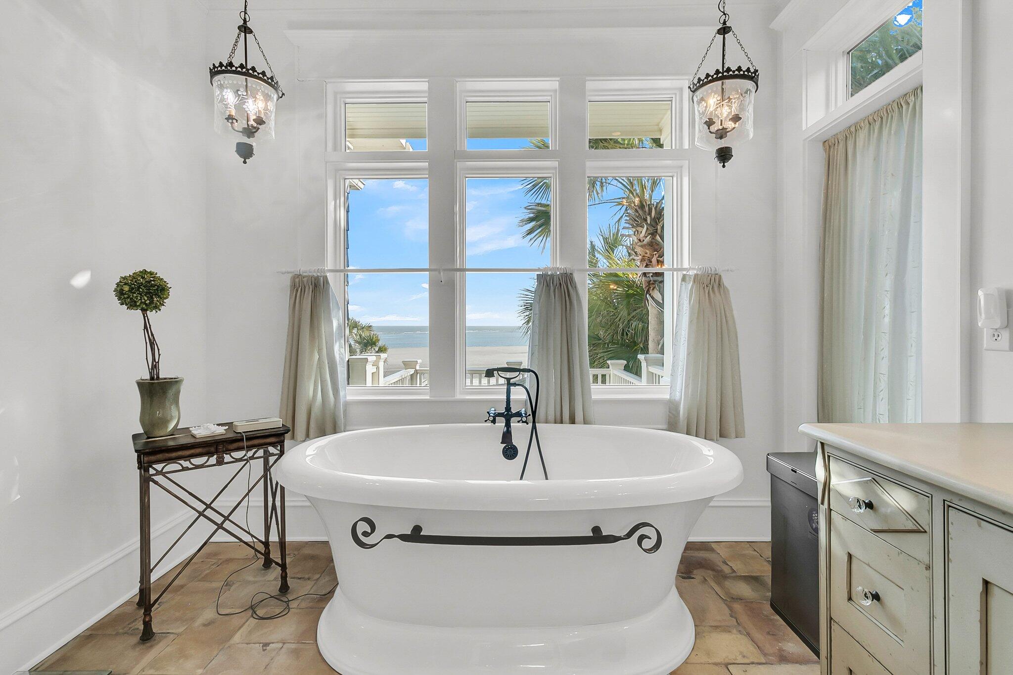 112 Ocean Boulevard