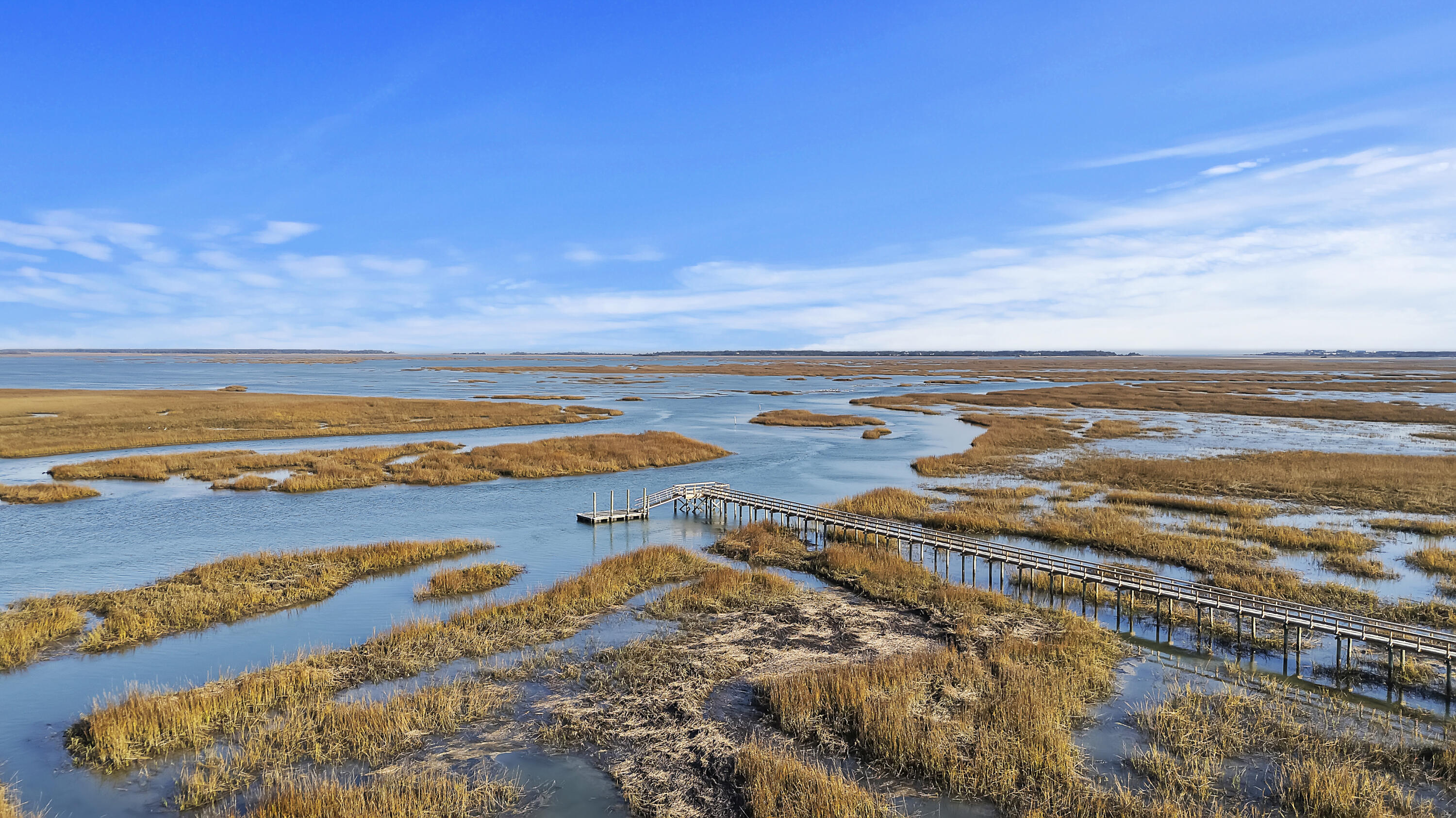 4875 Sound View Drive