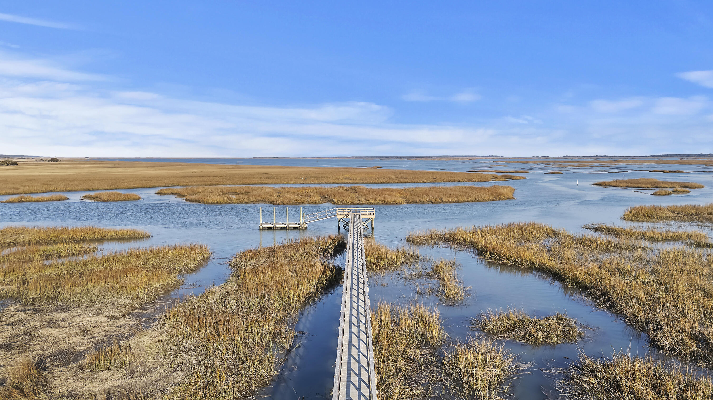 4877 Sound View Drive