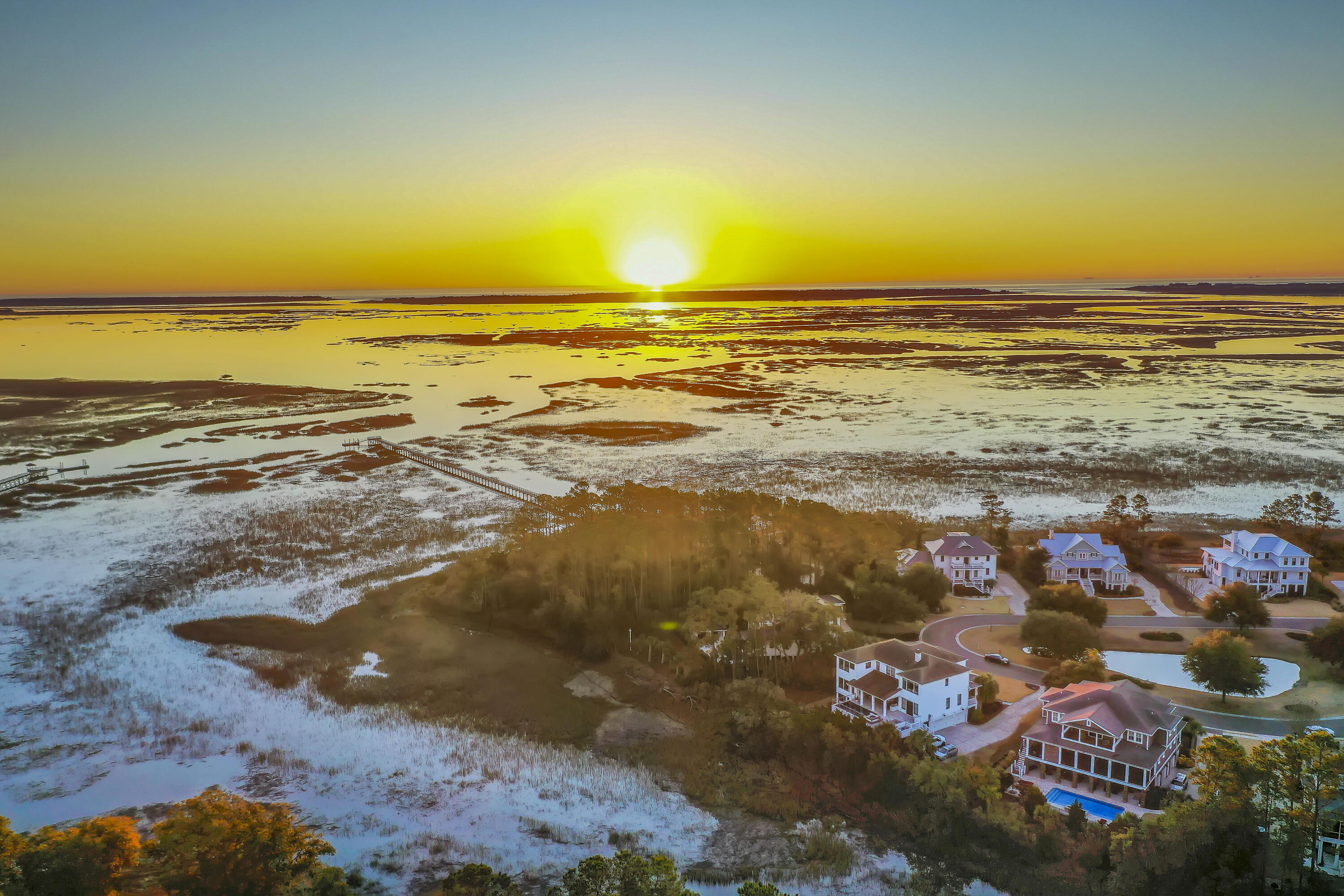 4877 Sound View Drive