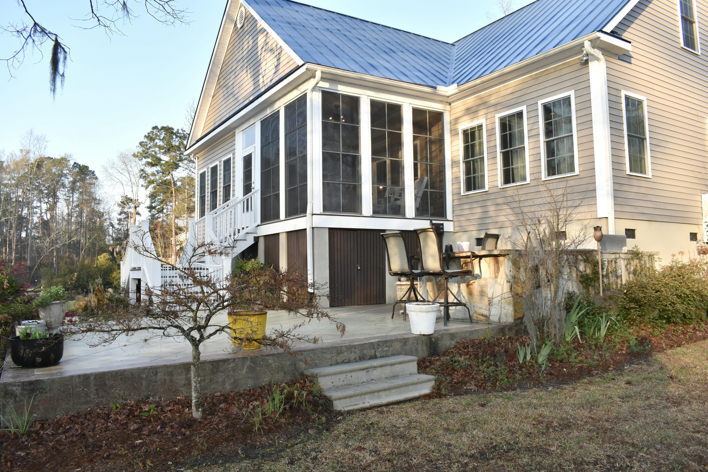 1634 Bayview Drive