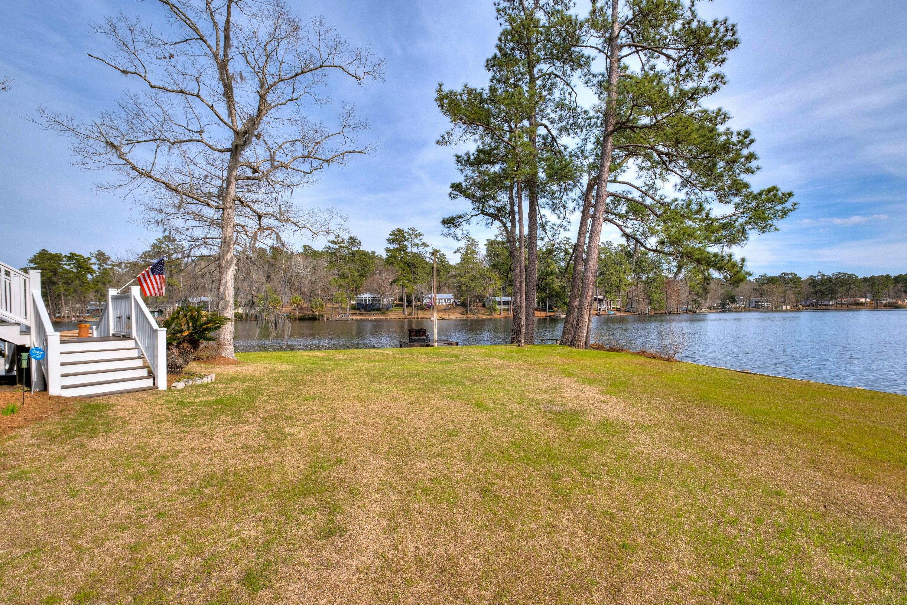 1634 Bayview Drive