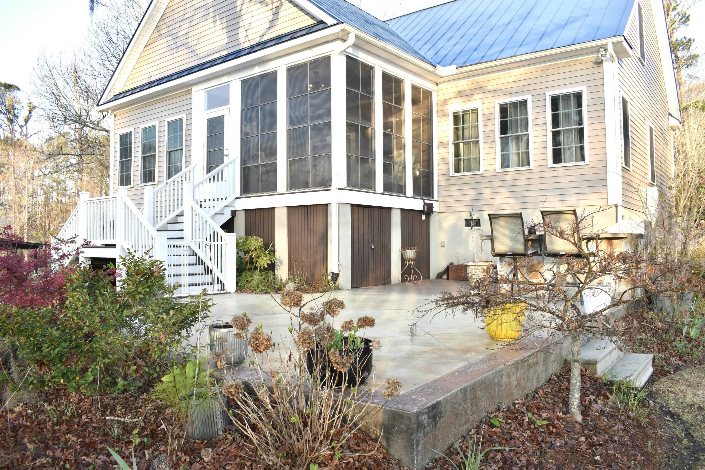1634 Bayview Drive