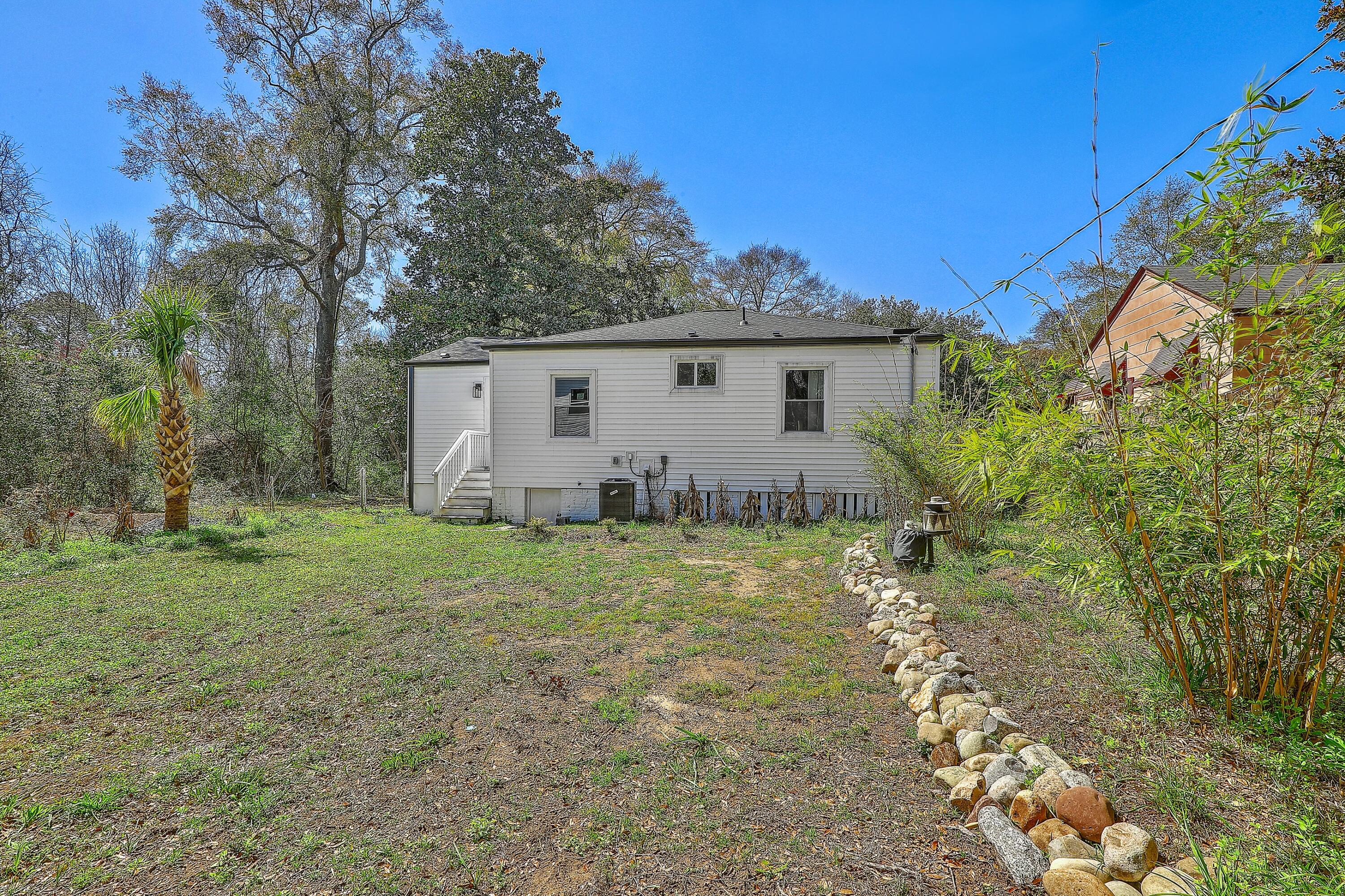 2379 Sorentrue Avenue