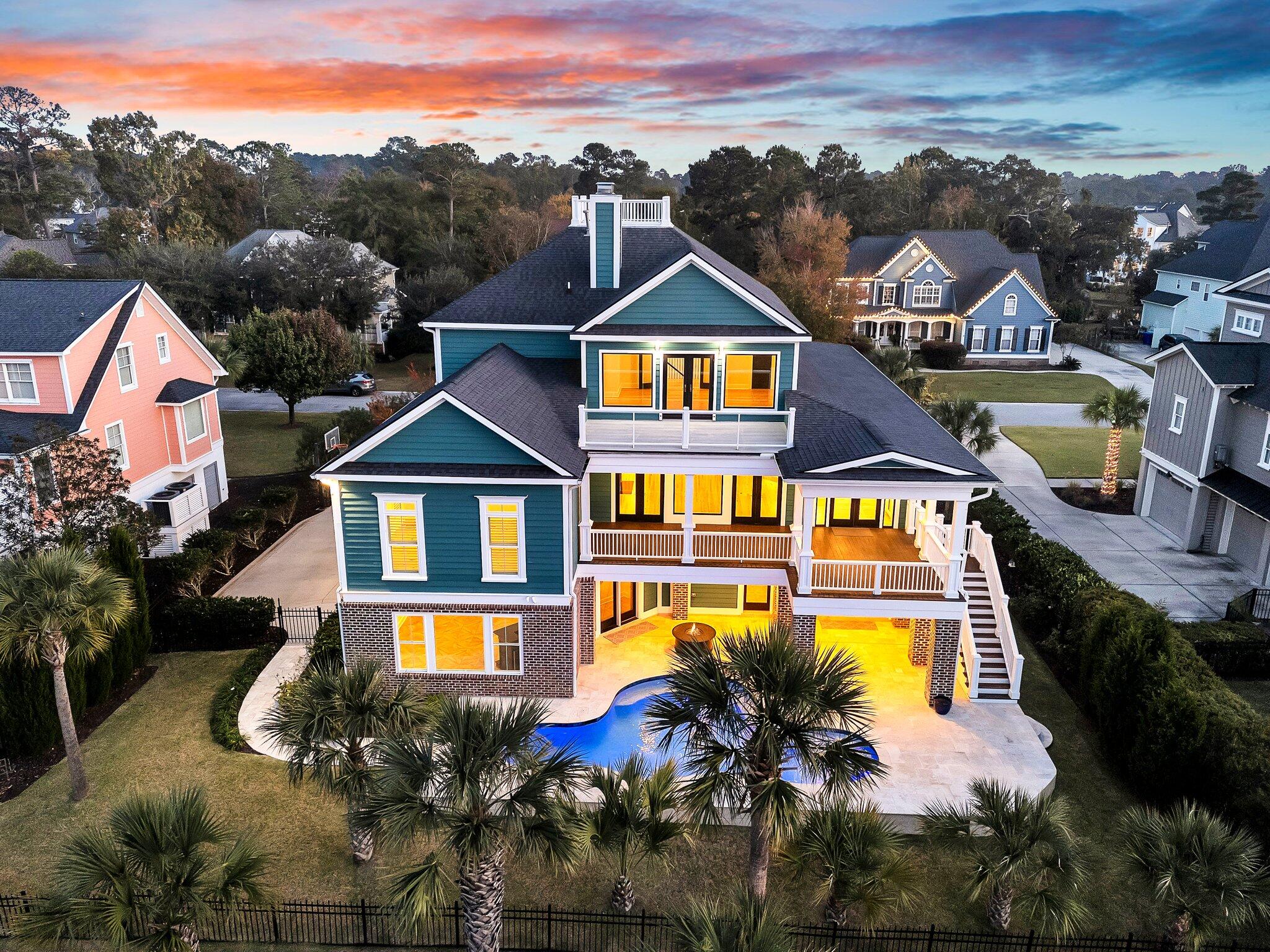 2777 Oak Manor Drive