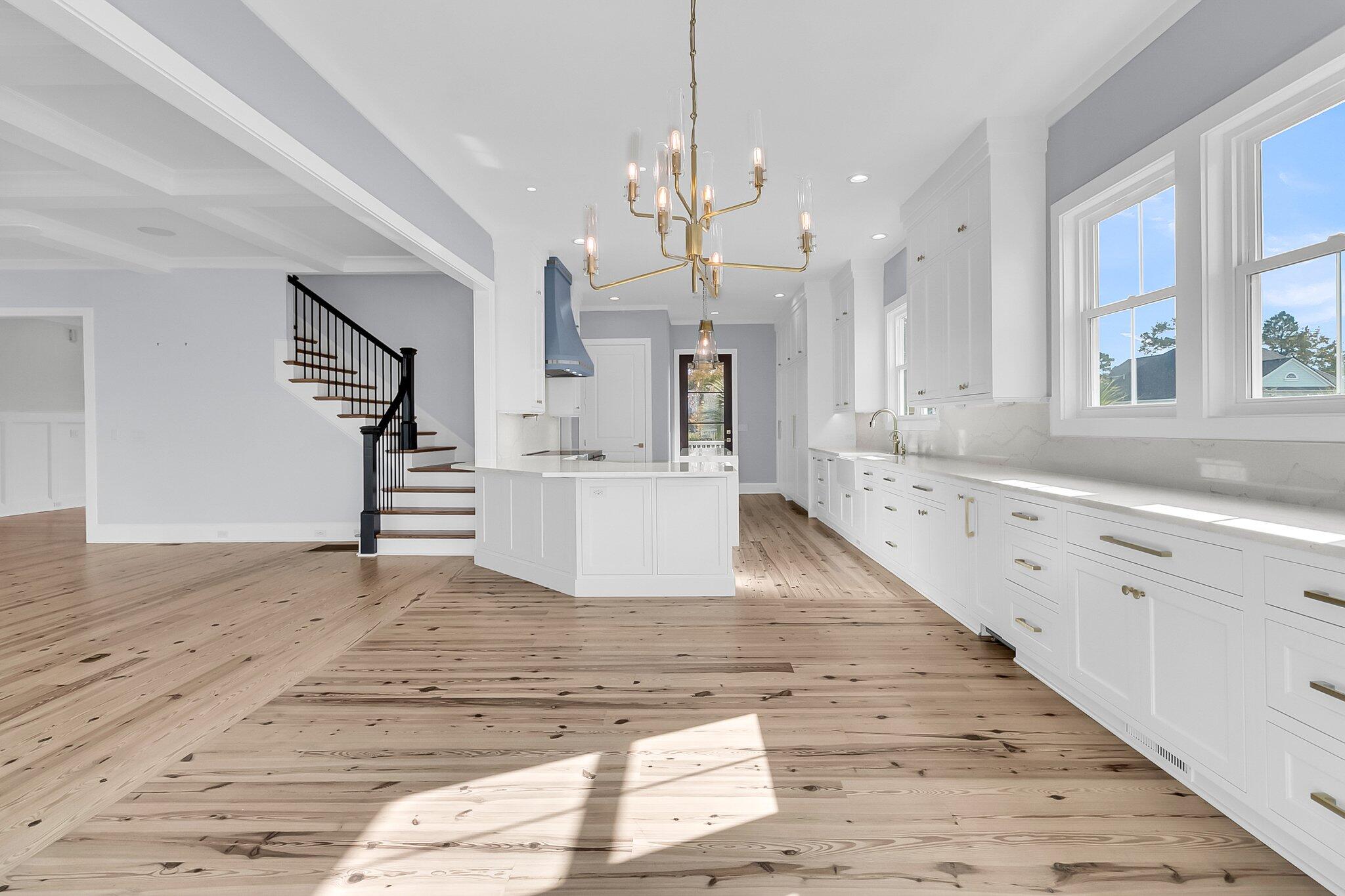 2777 Oak Manor Drive