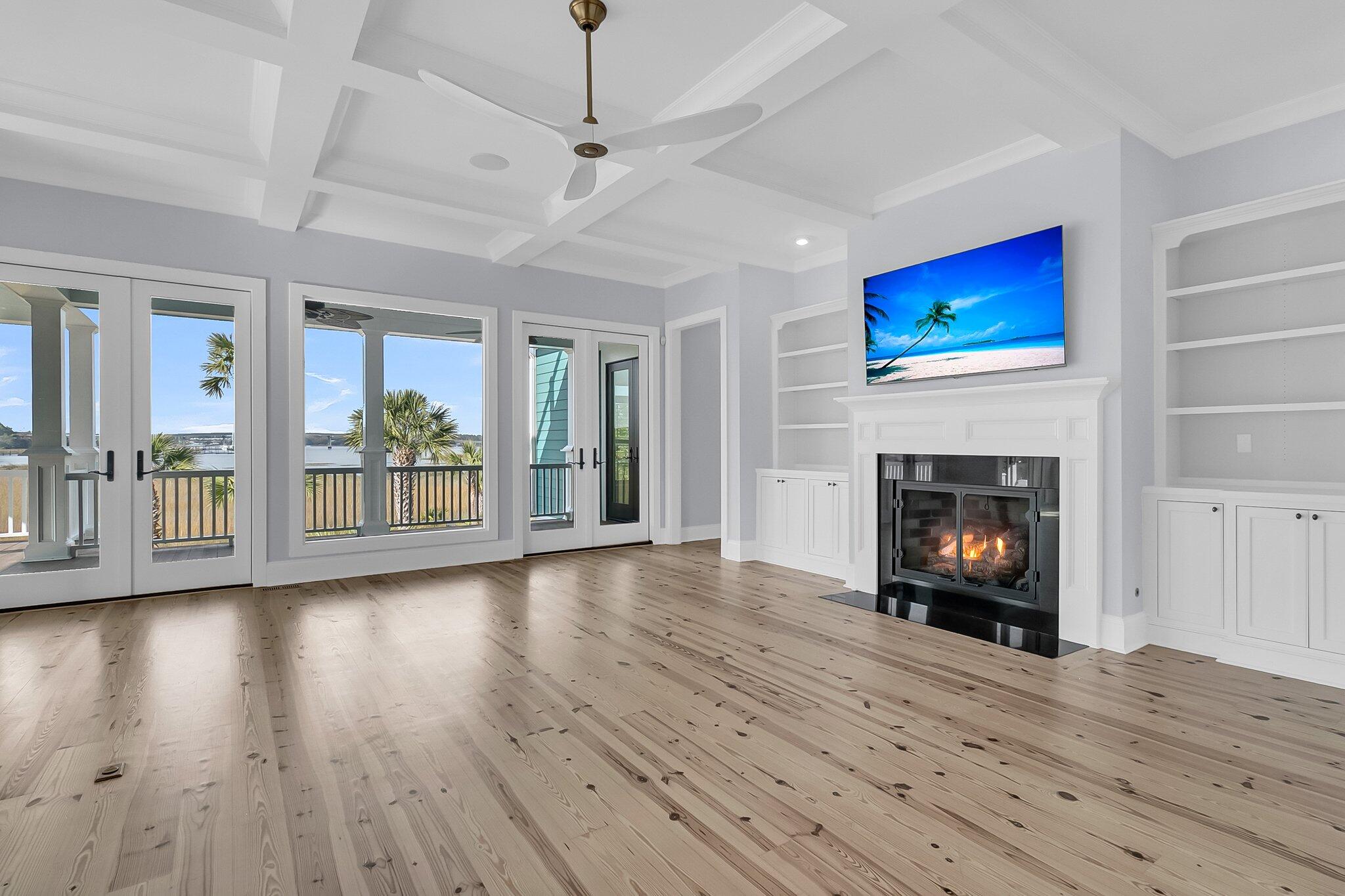 2777 Oak Manor Drive