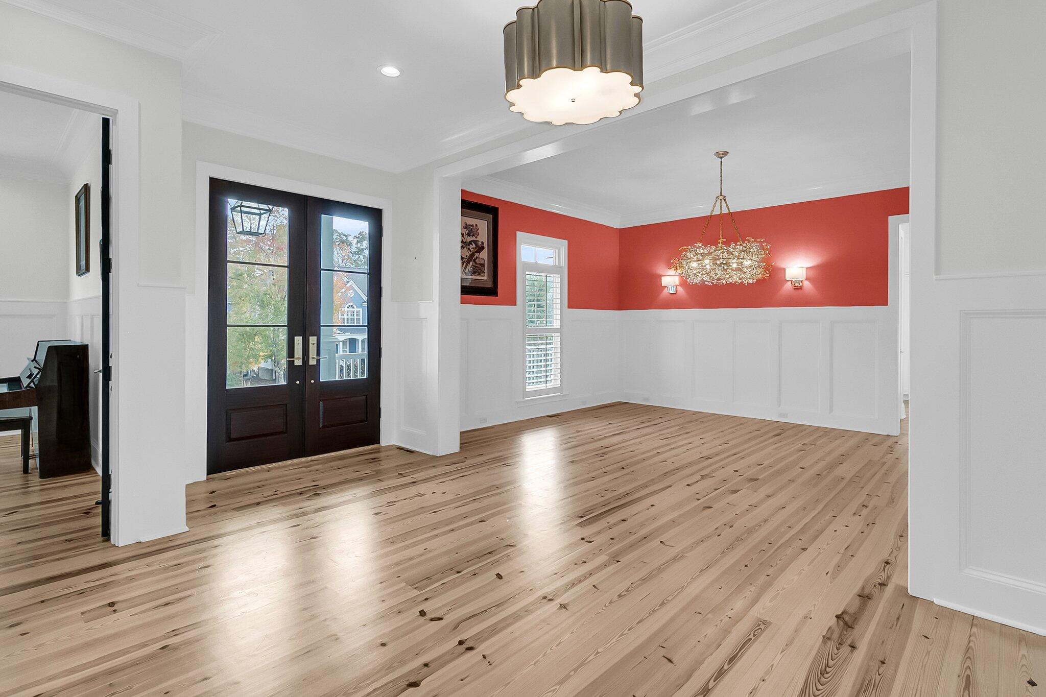2777 Oak Manor Drive