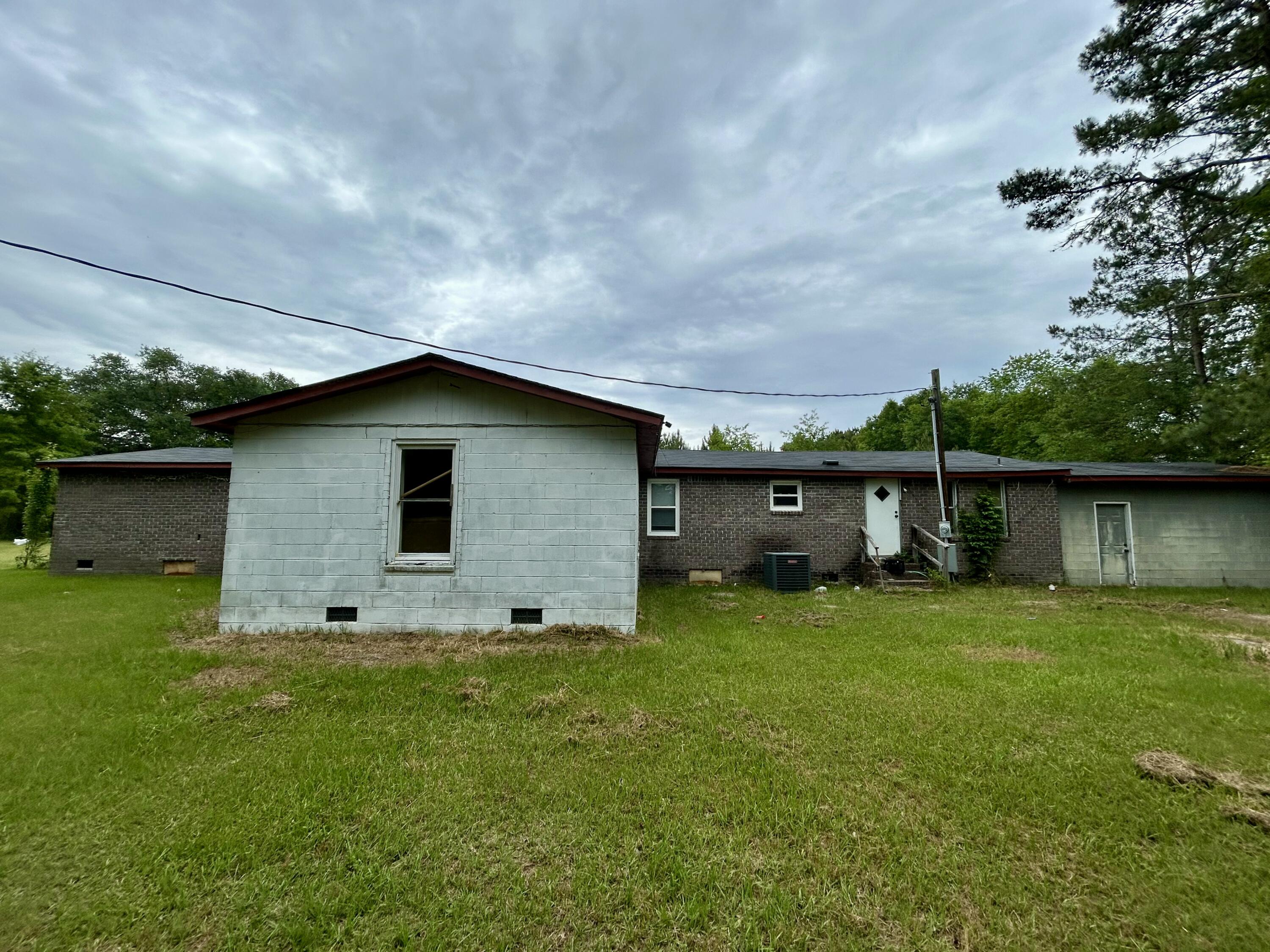137 Gillens Road