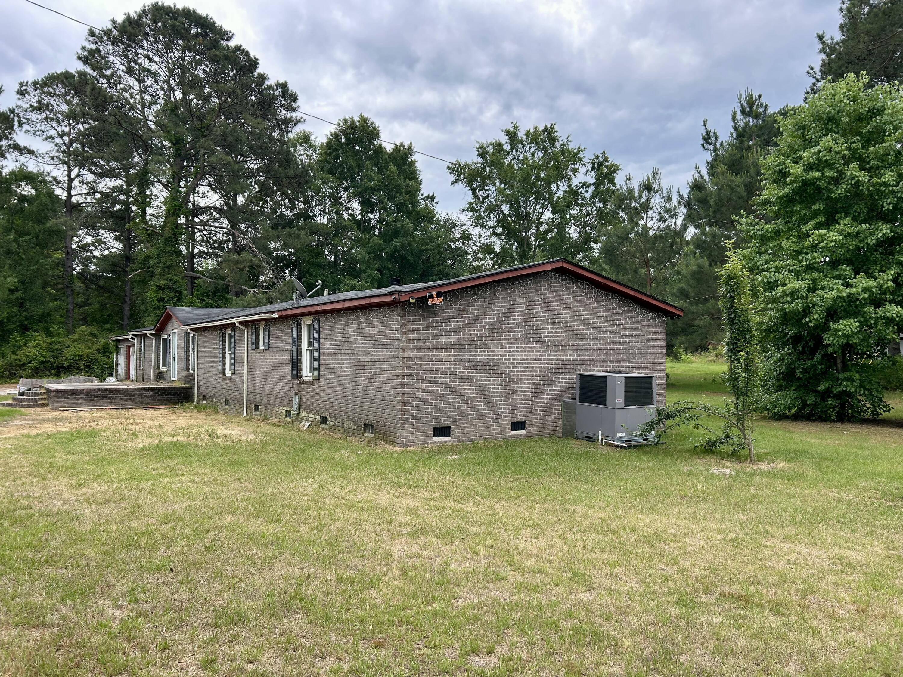 137 Gillens Road