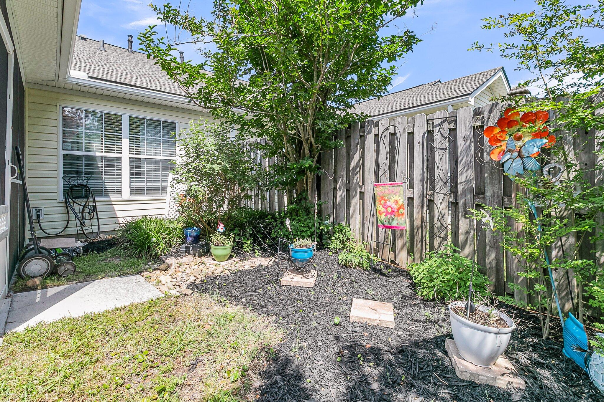 157 Townsend Way