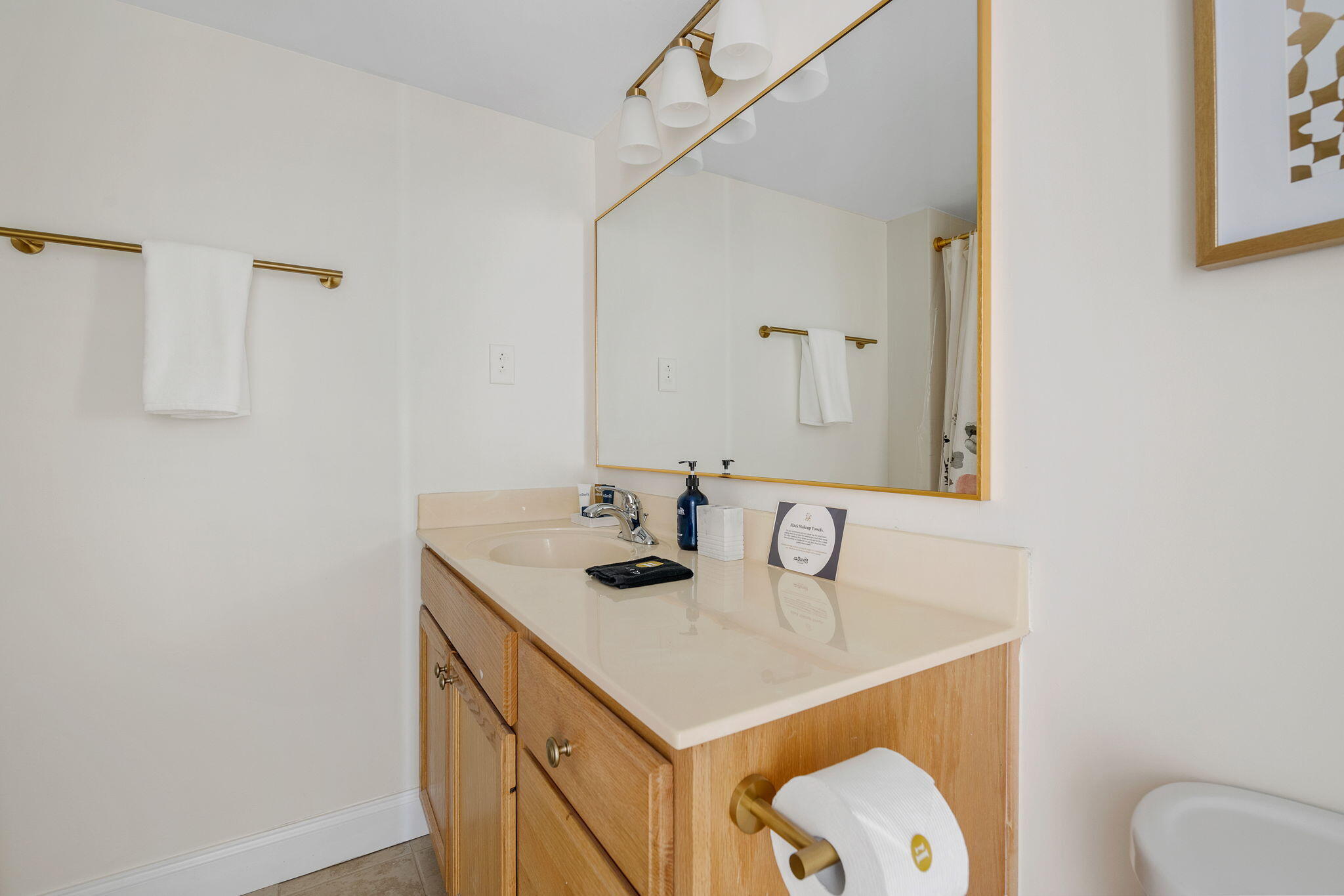 14 Lockwood Drive # 1c