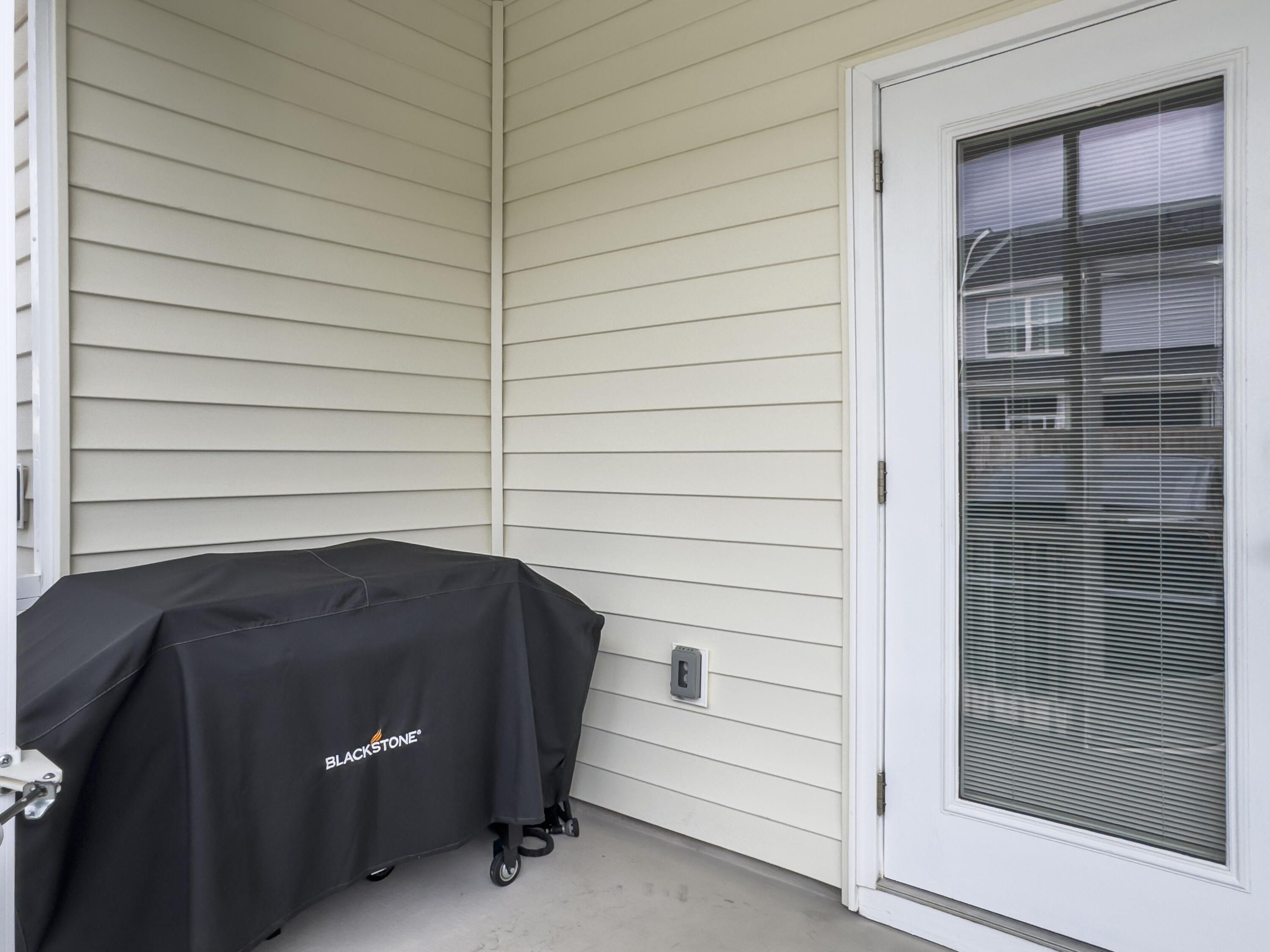 312 Silverdrop Street