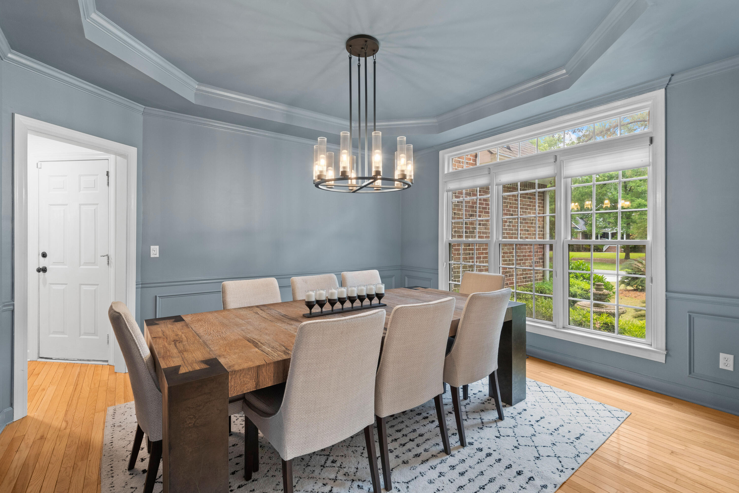 2221 Black Oak Court