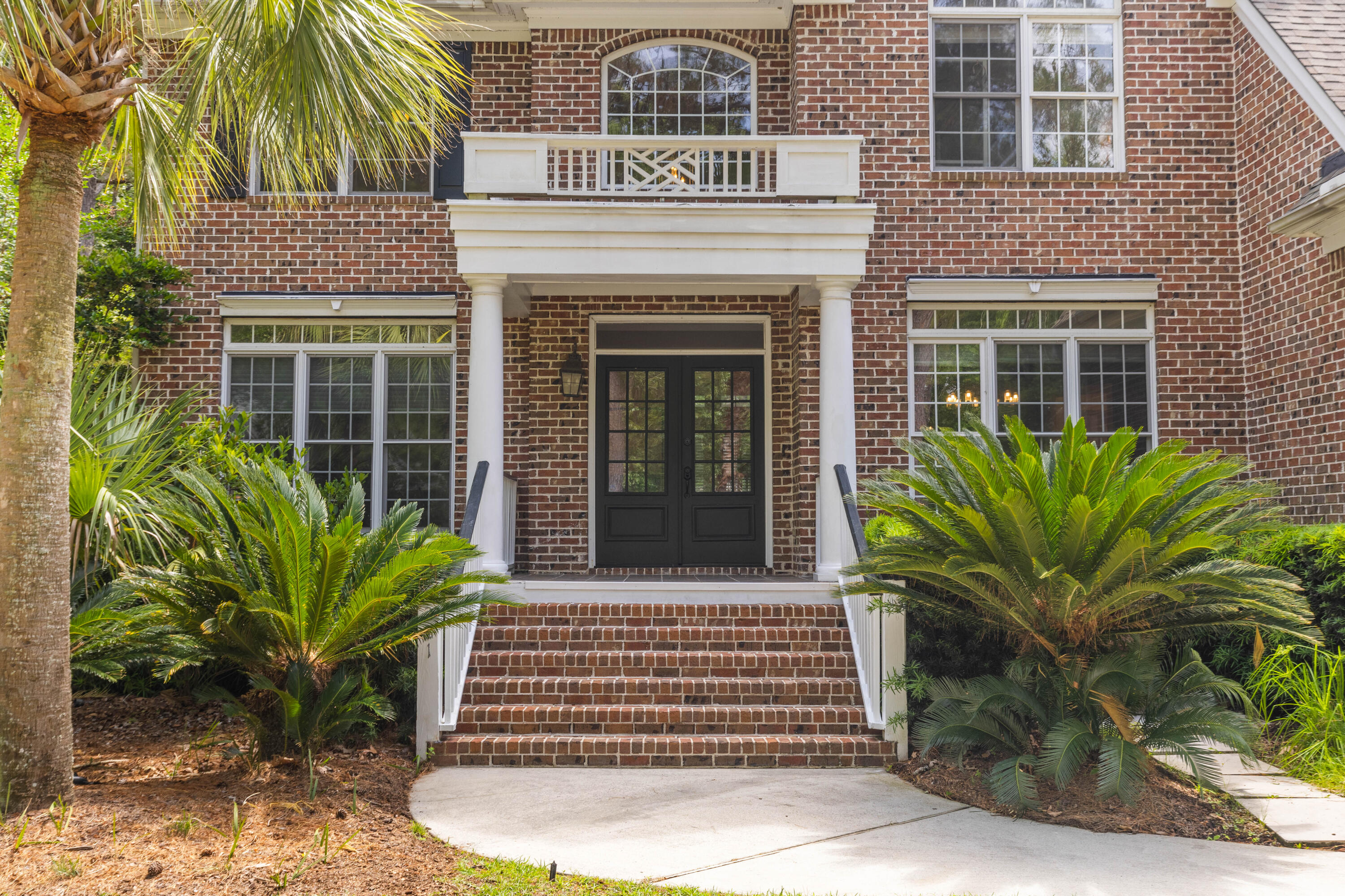 2221 Black Oak Court