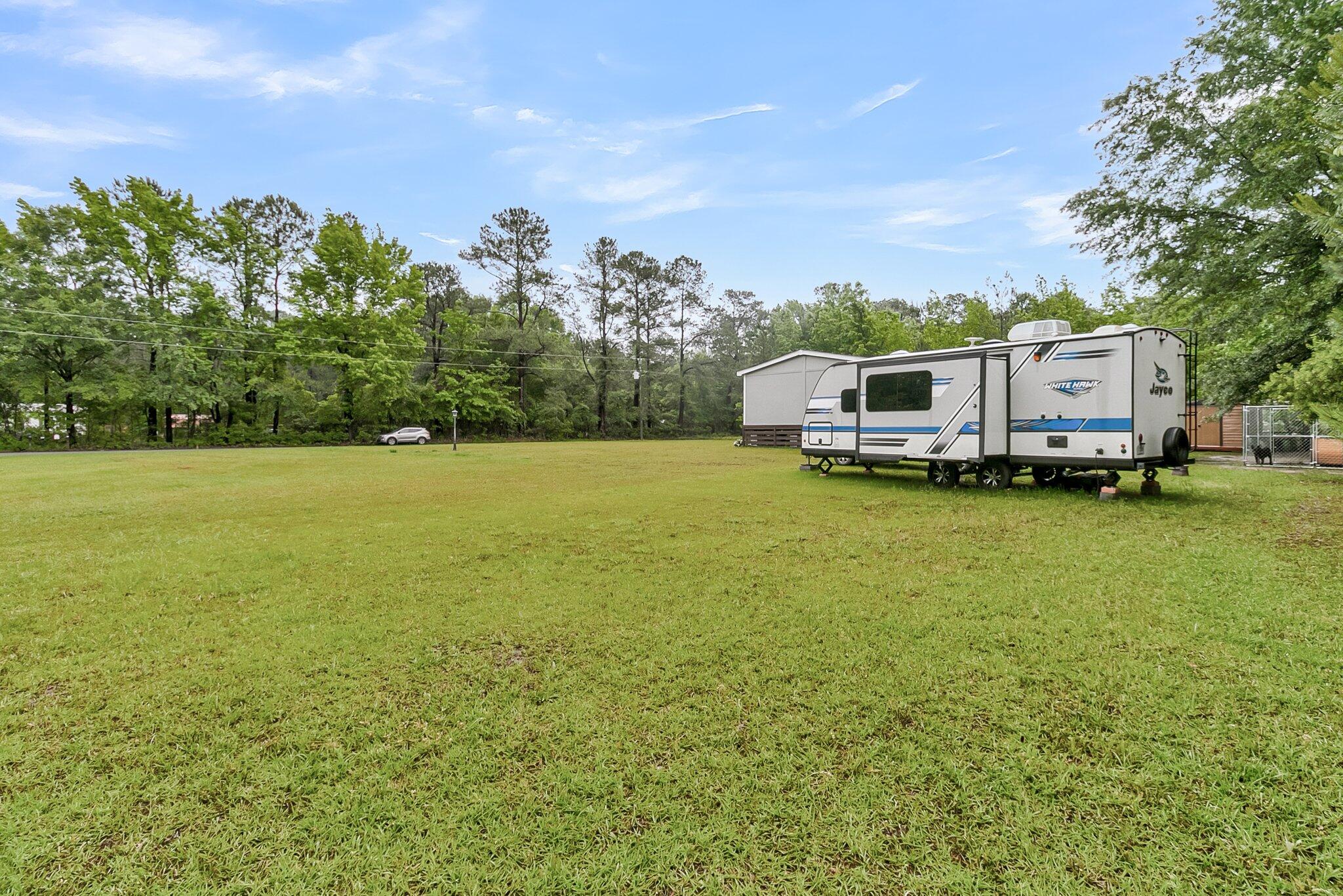 611 Murphy Bay Drive