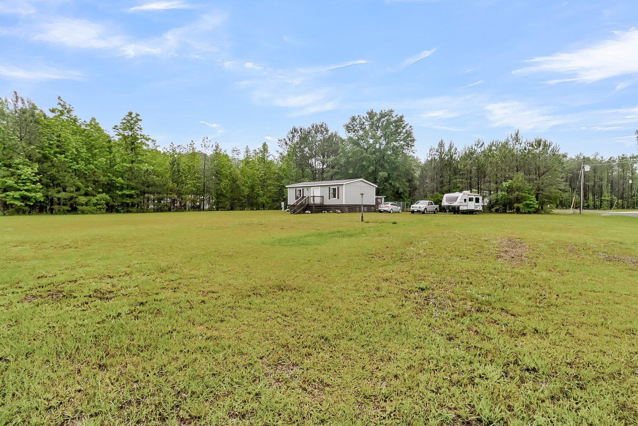 611 Murphy Bay Drive