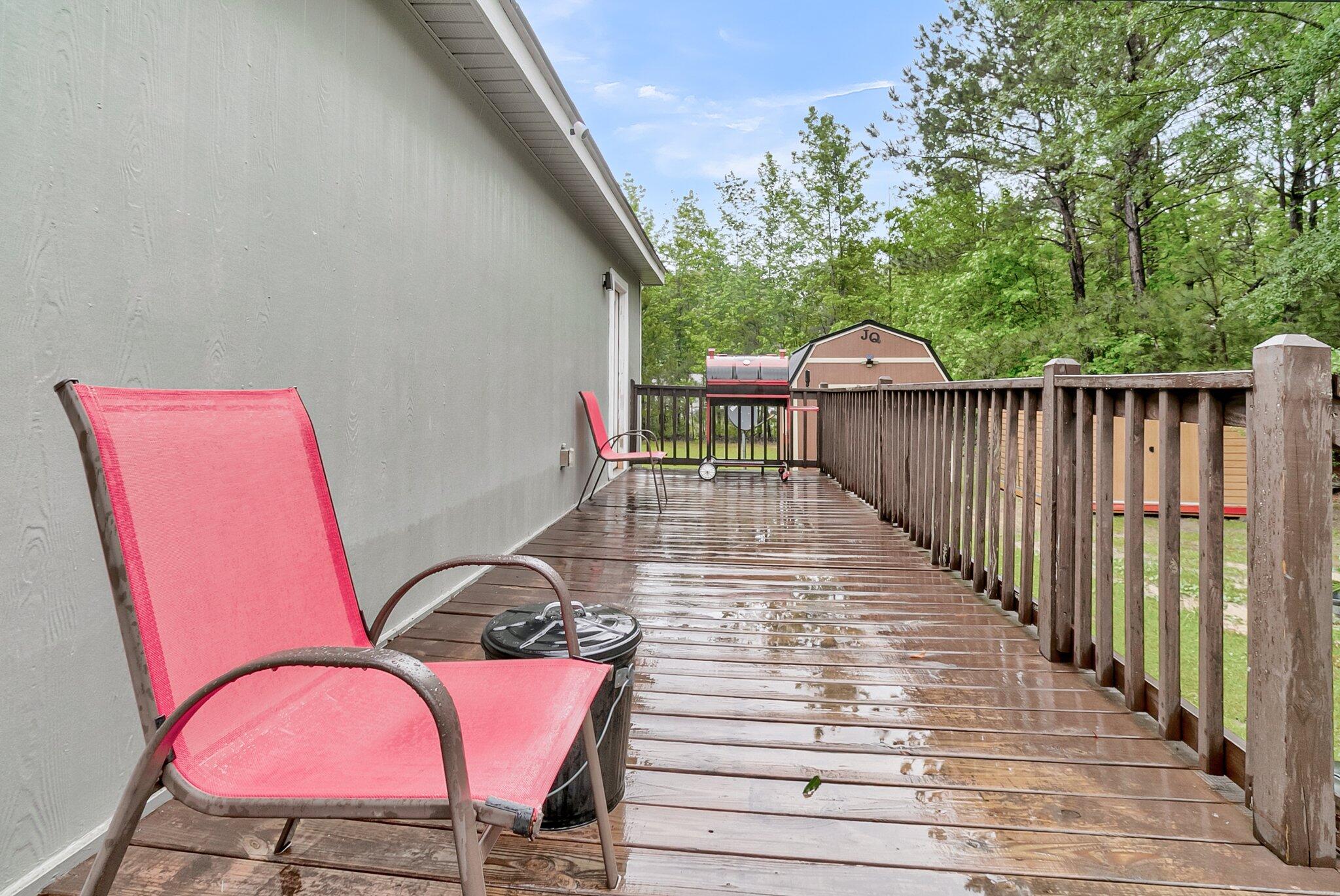 611 Murphy Bay Drive