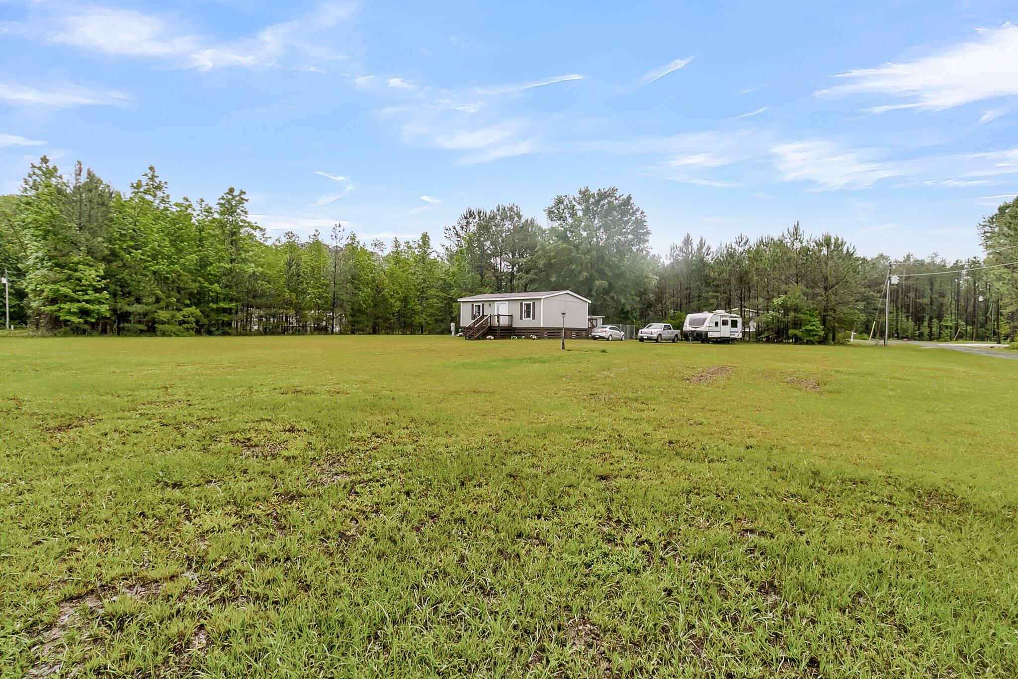 611 Murphy Bay Drive