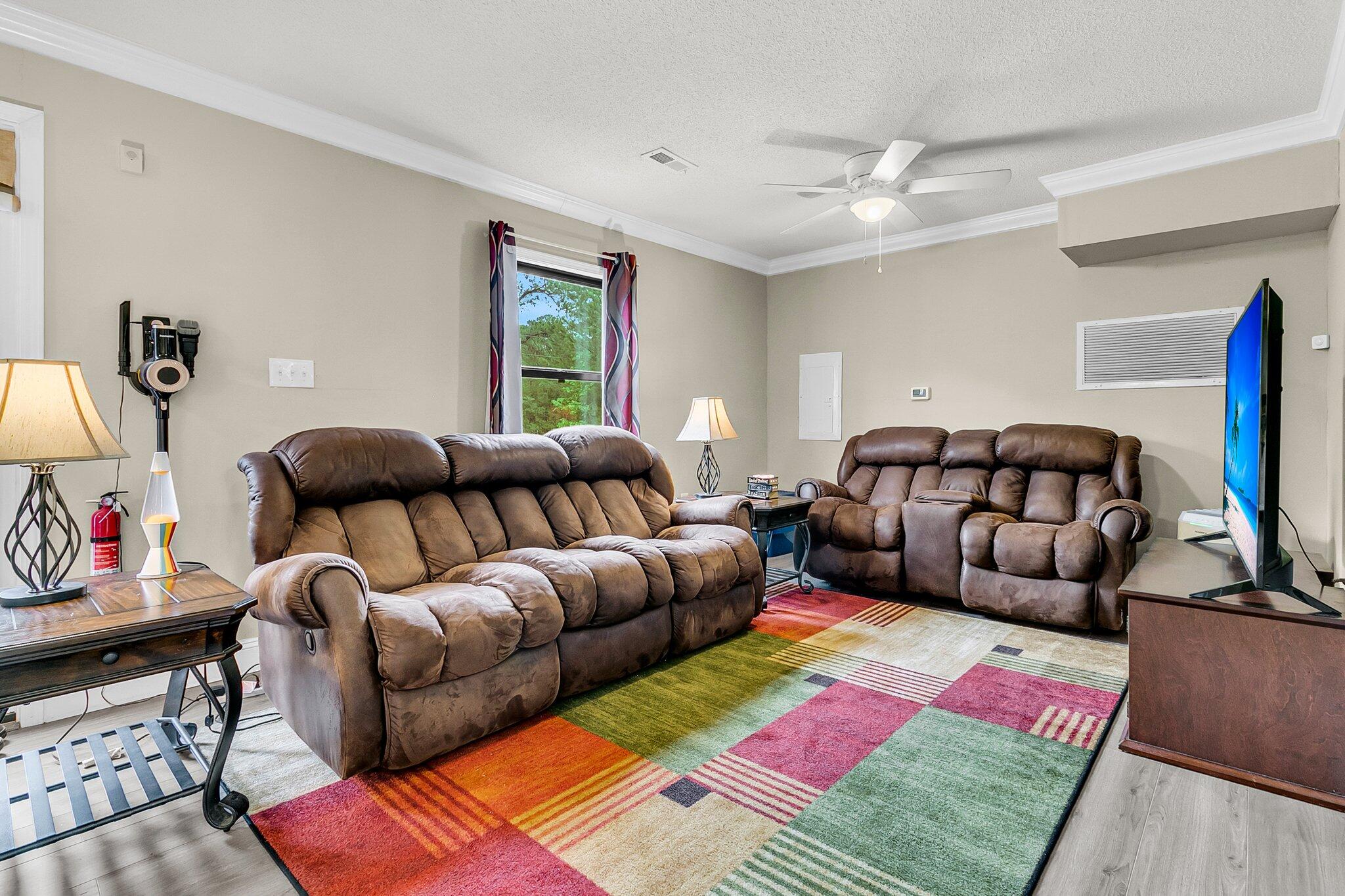 611 Murphy Bay Drive