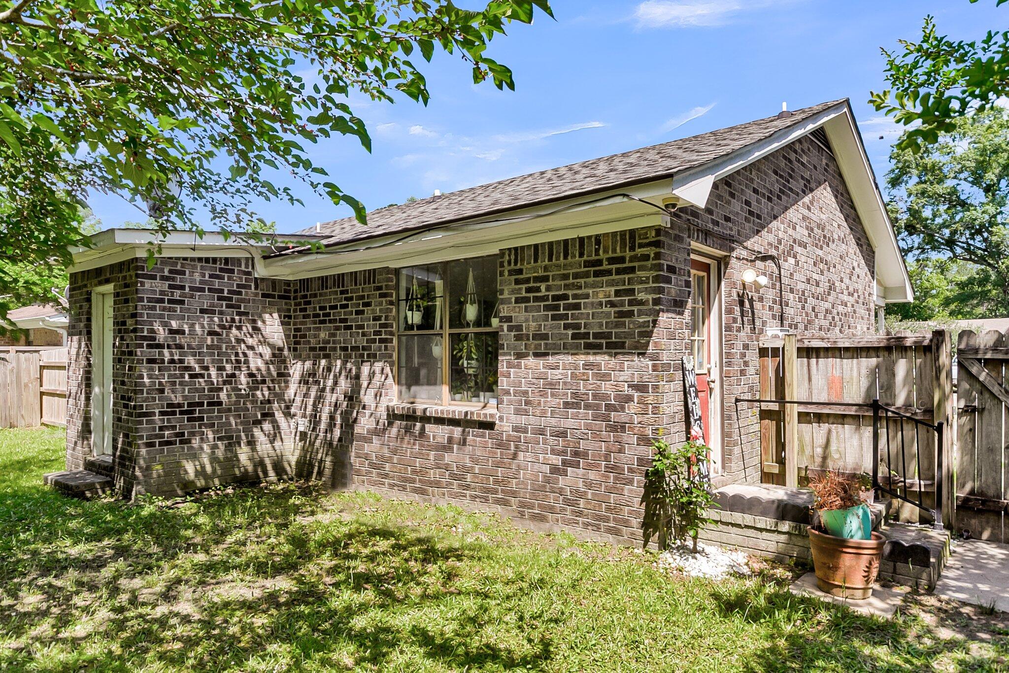 202 Pamela Lane