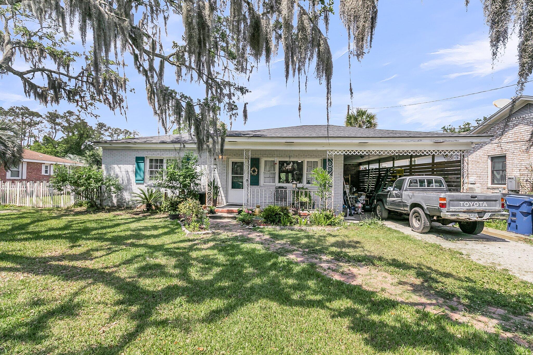 200 Wappoo Road