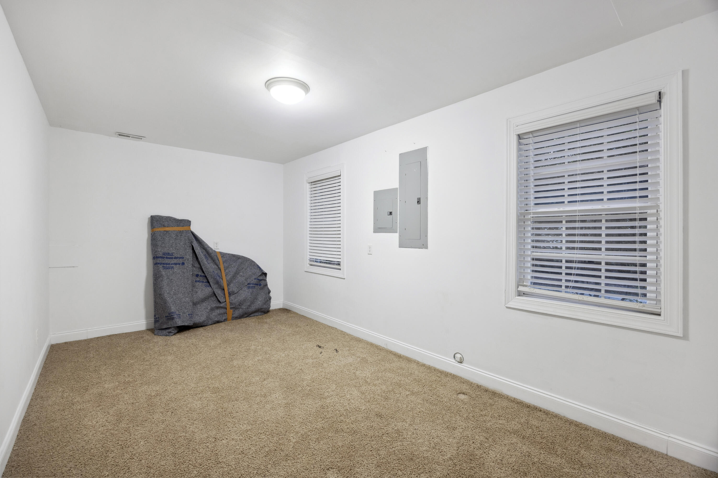 2206 Weepoolow Trail