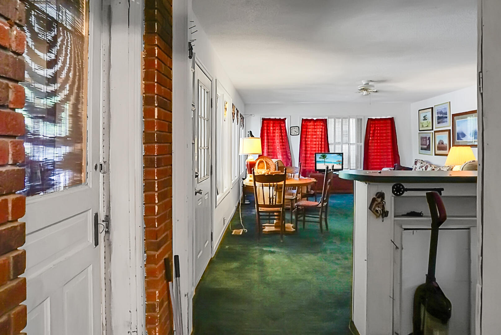 4512 Carolina Highway