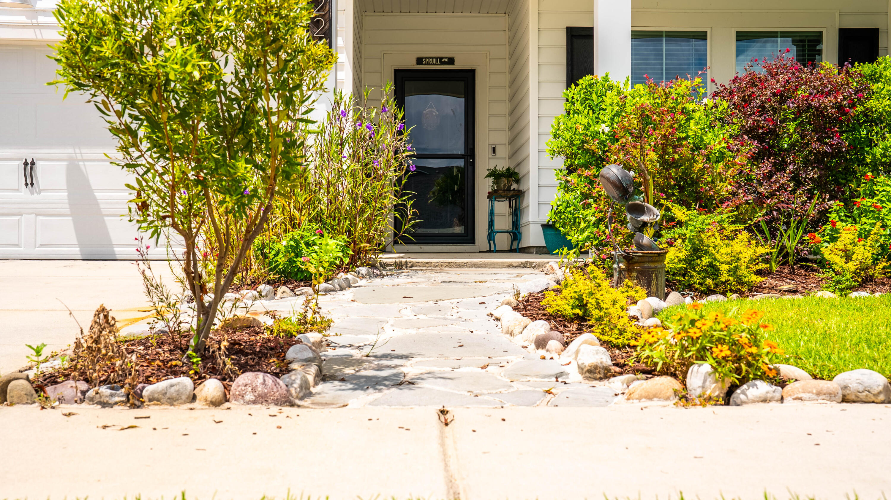 226 Garden Lily Lane