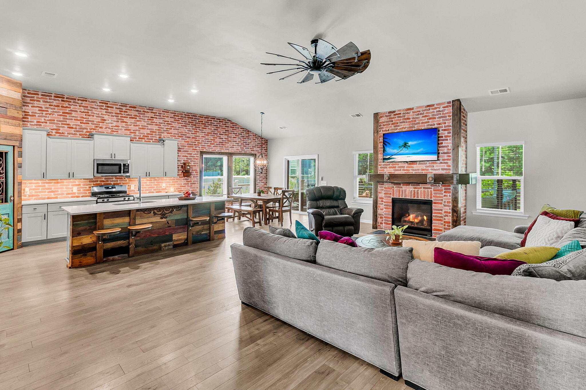 226 Garden Lily Lane