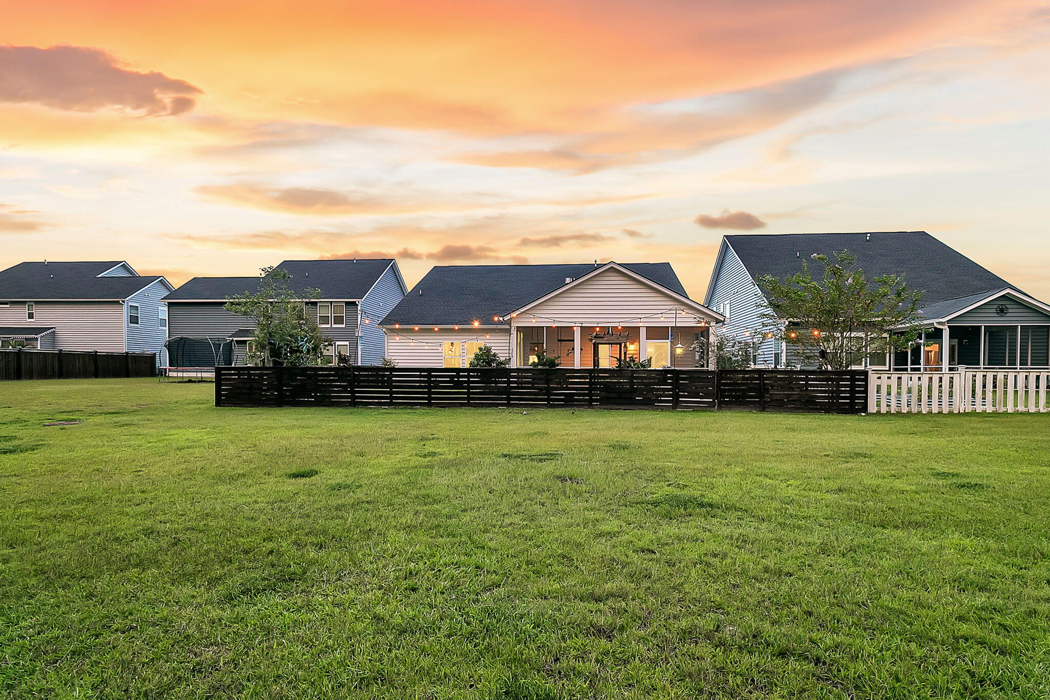 226 Garden Lily Lane