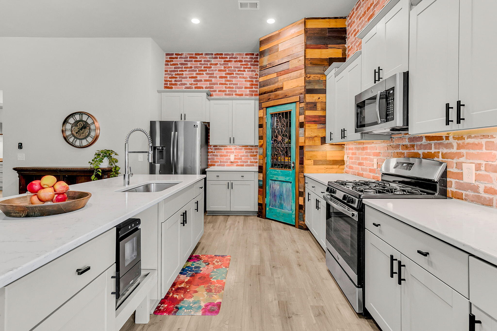 226 Garden Lily Lane