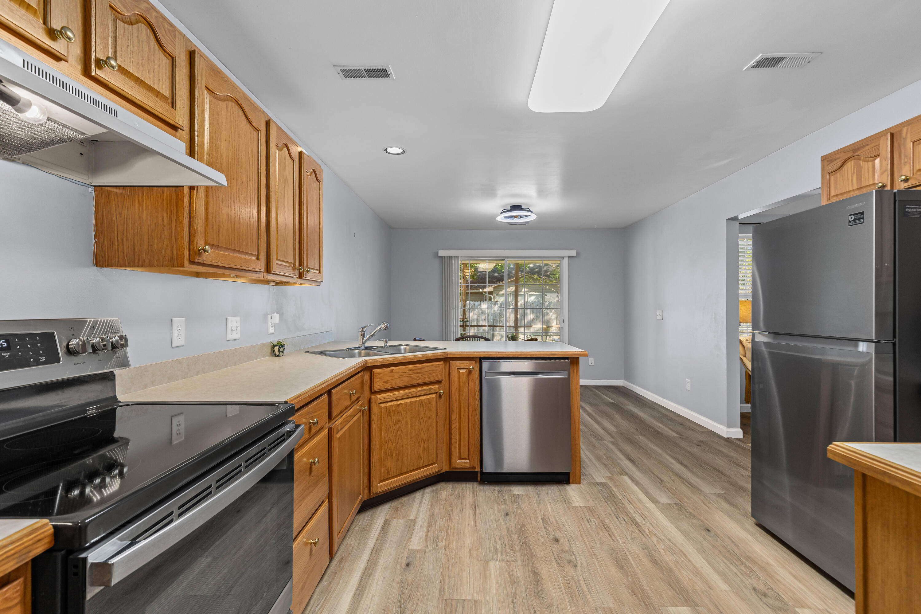 2776 Fernwood Drive
